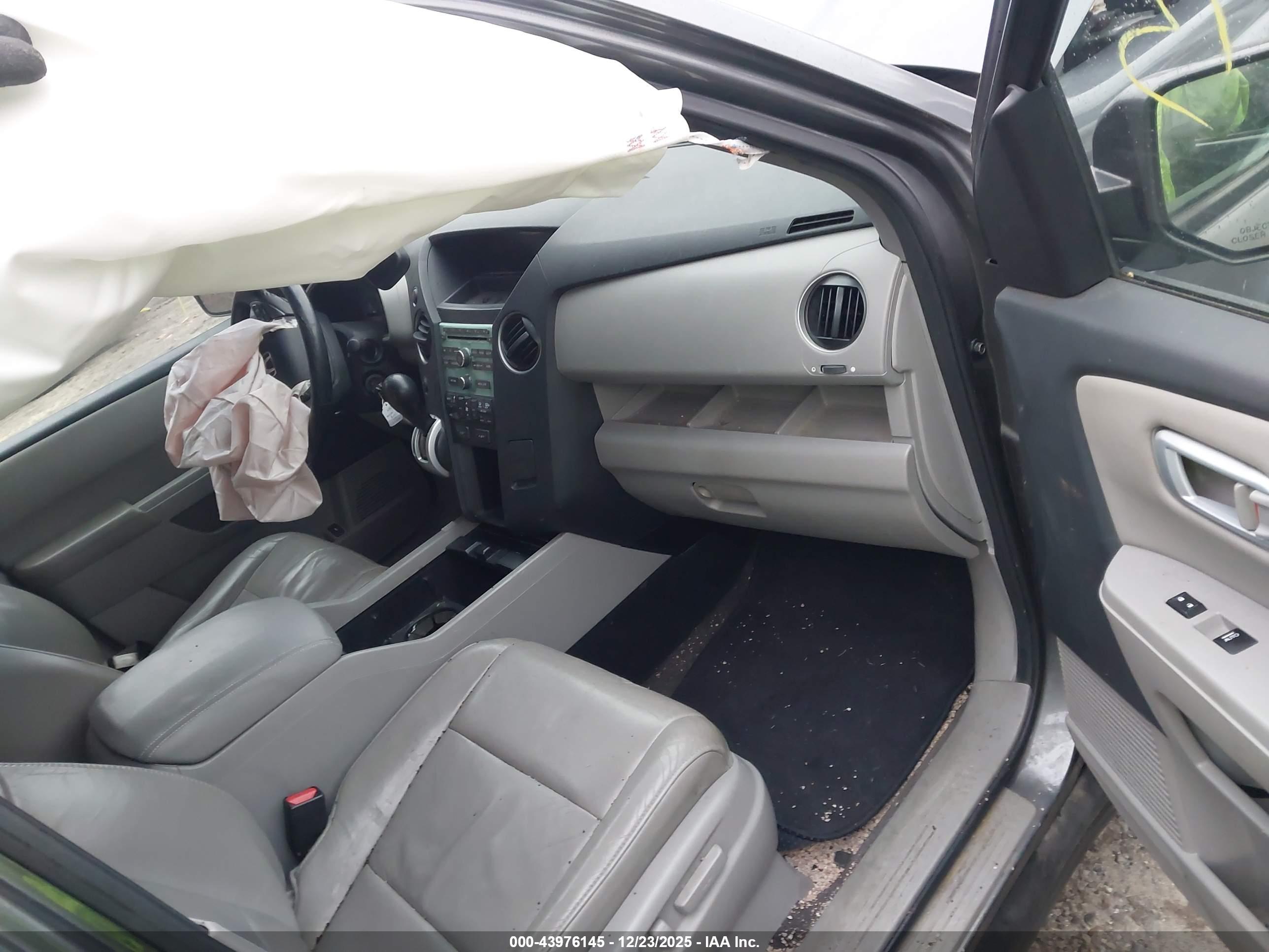 HONDA PILOT image 5