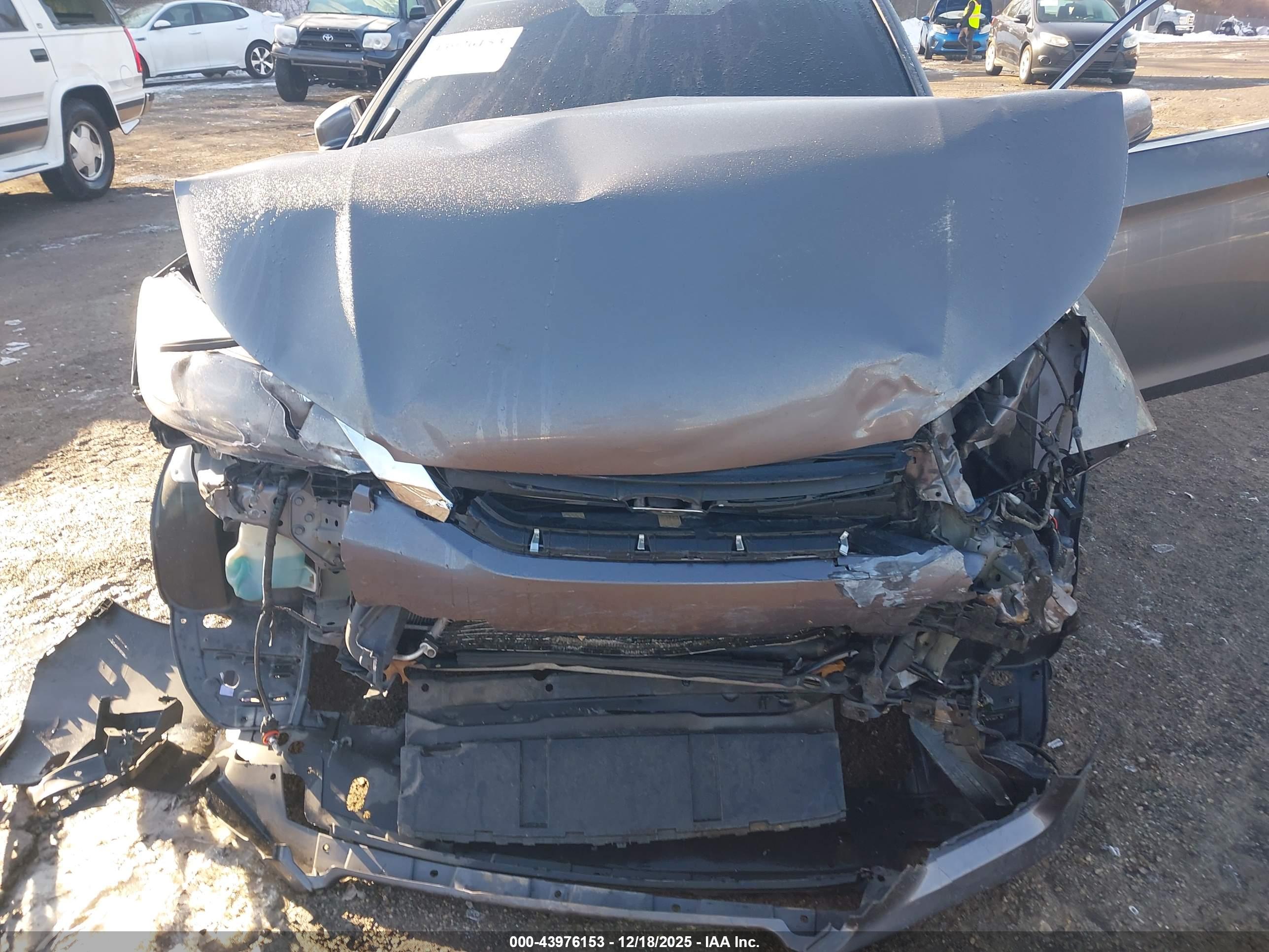 HONDA ACCORD image 10