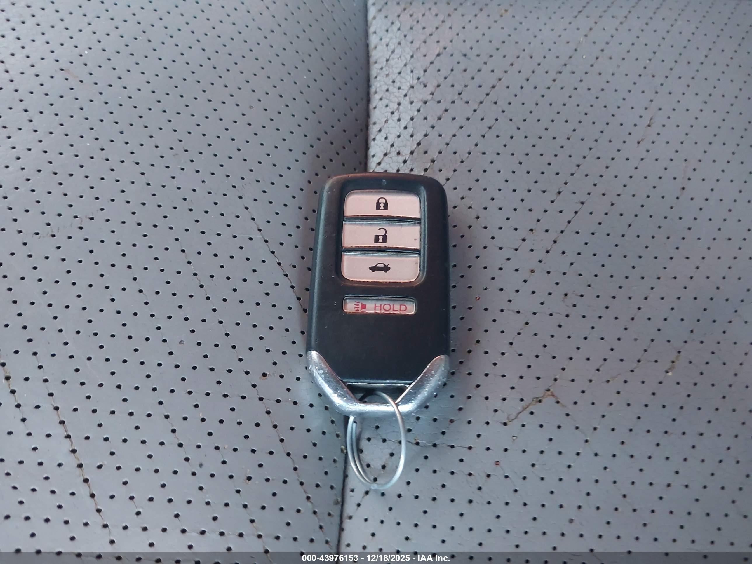 HONDA ACCORD image 11