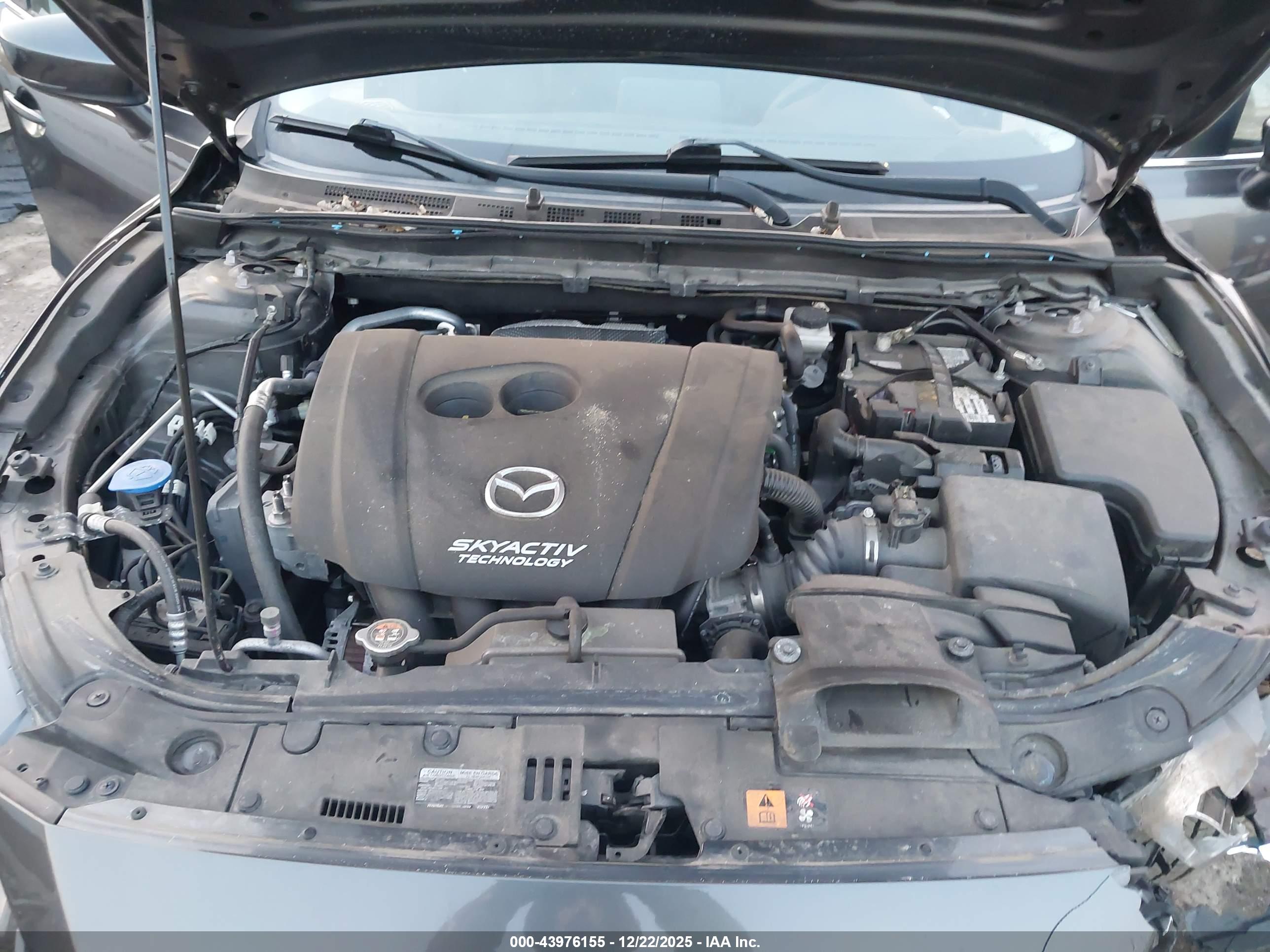 MAZDA MAZDA3 image 10