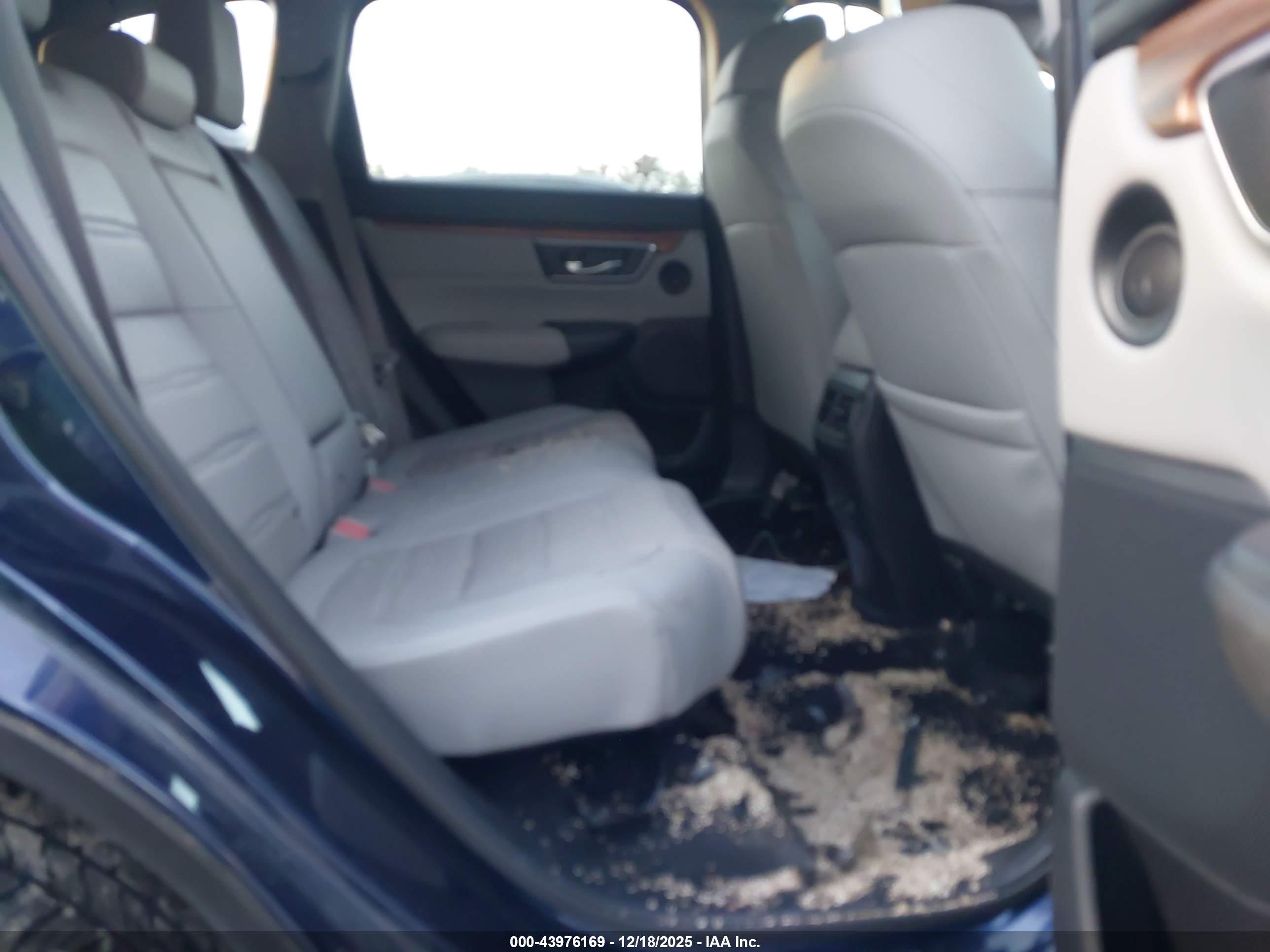 HONDA CR-V image 8