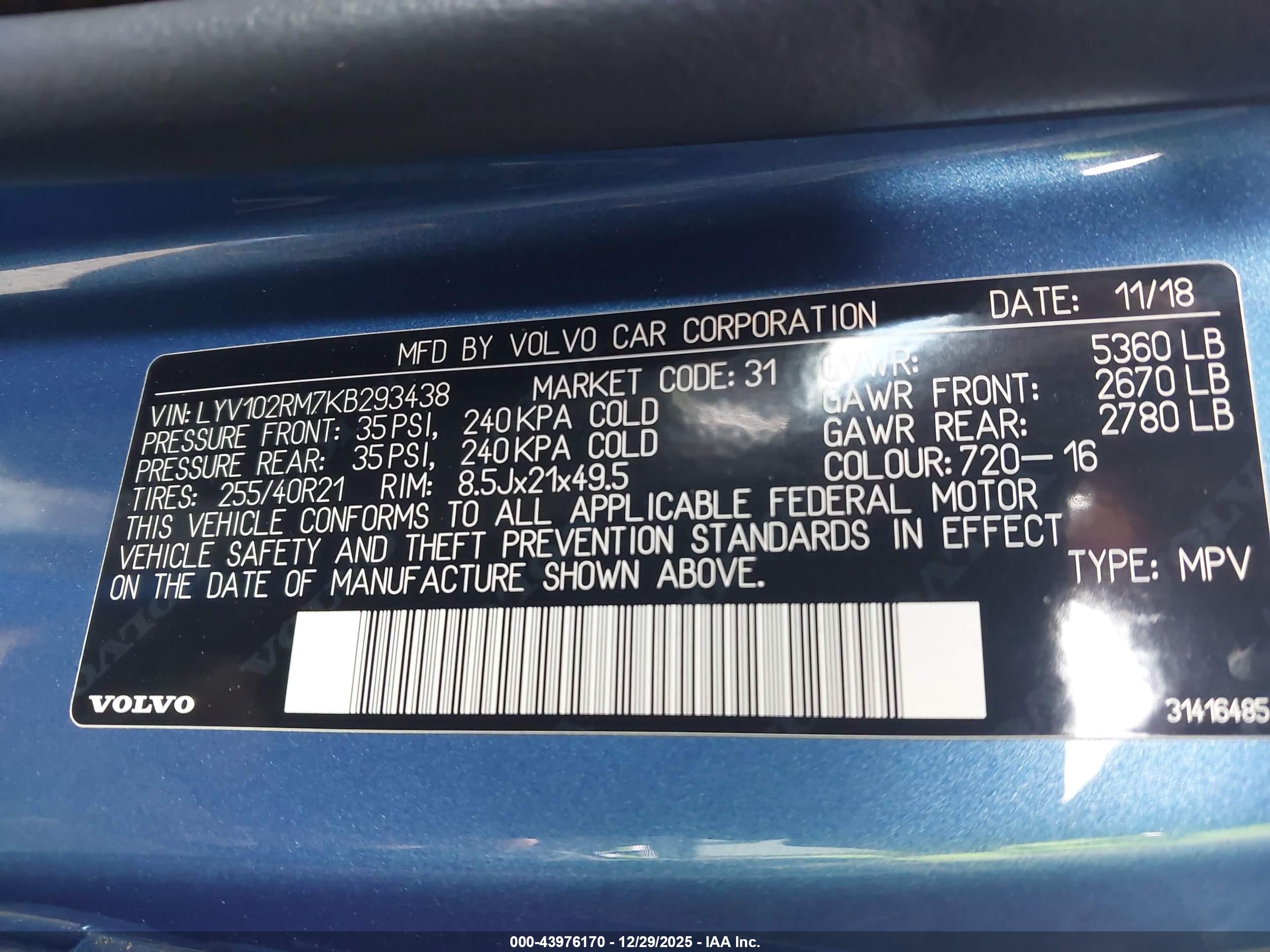 VOLVO XC60 image 9