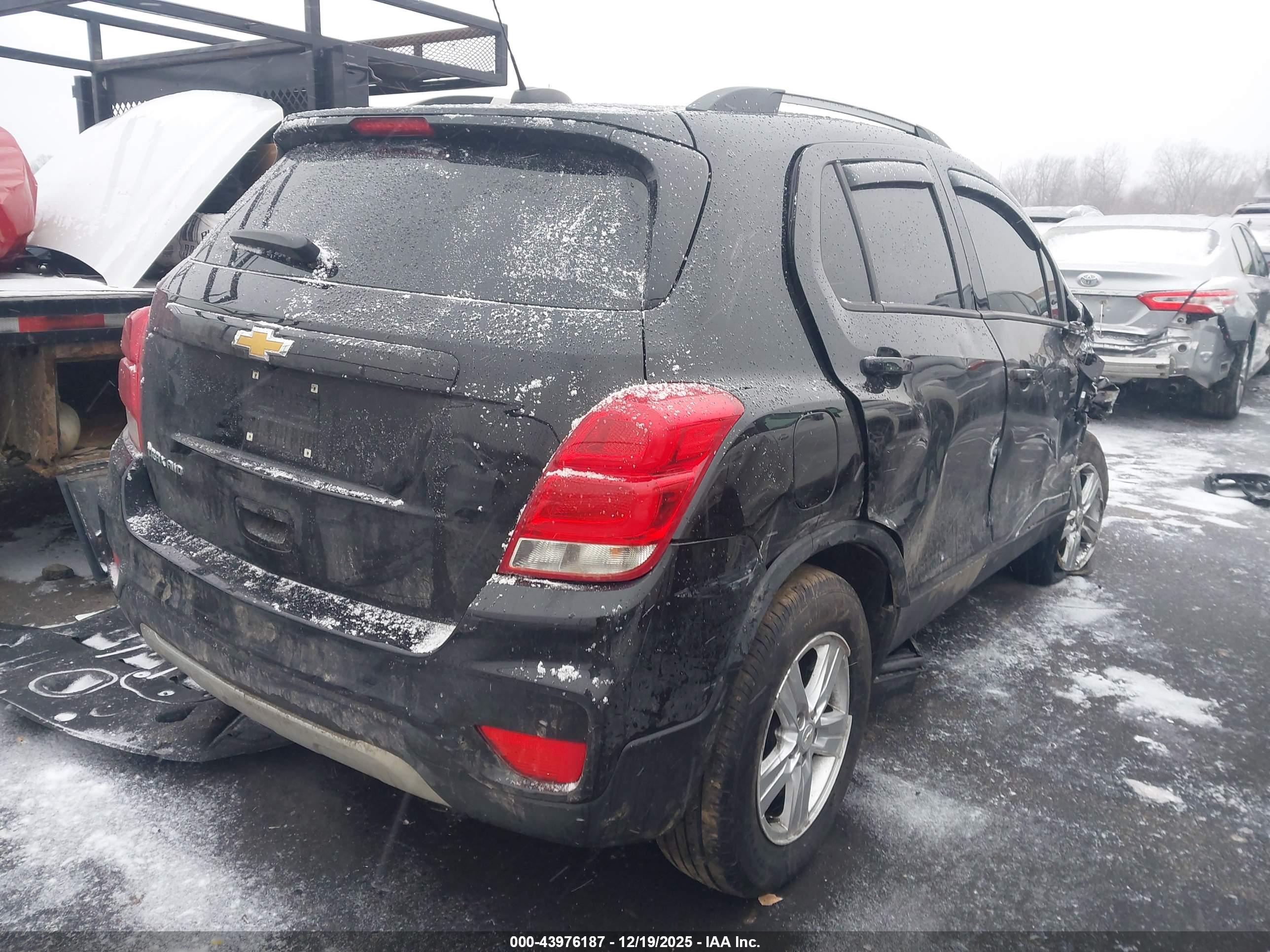 CHEVROLET TRAX image 4