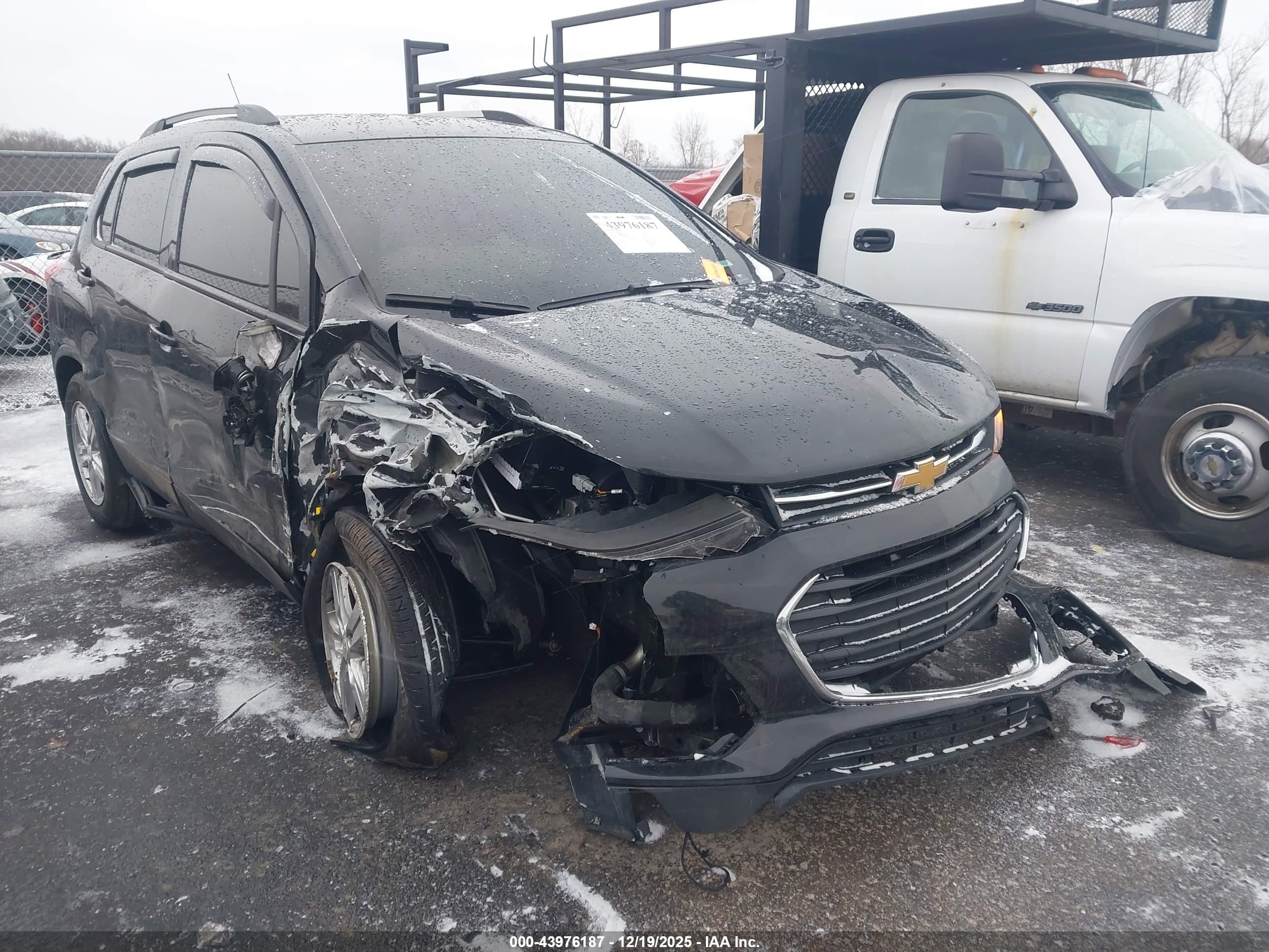 CHEVROLET TRAX image 6