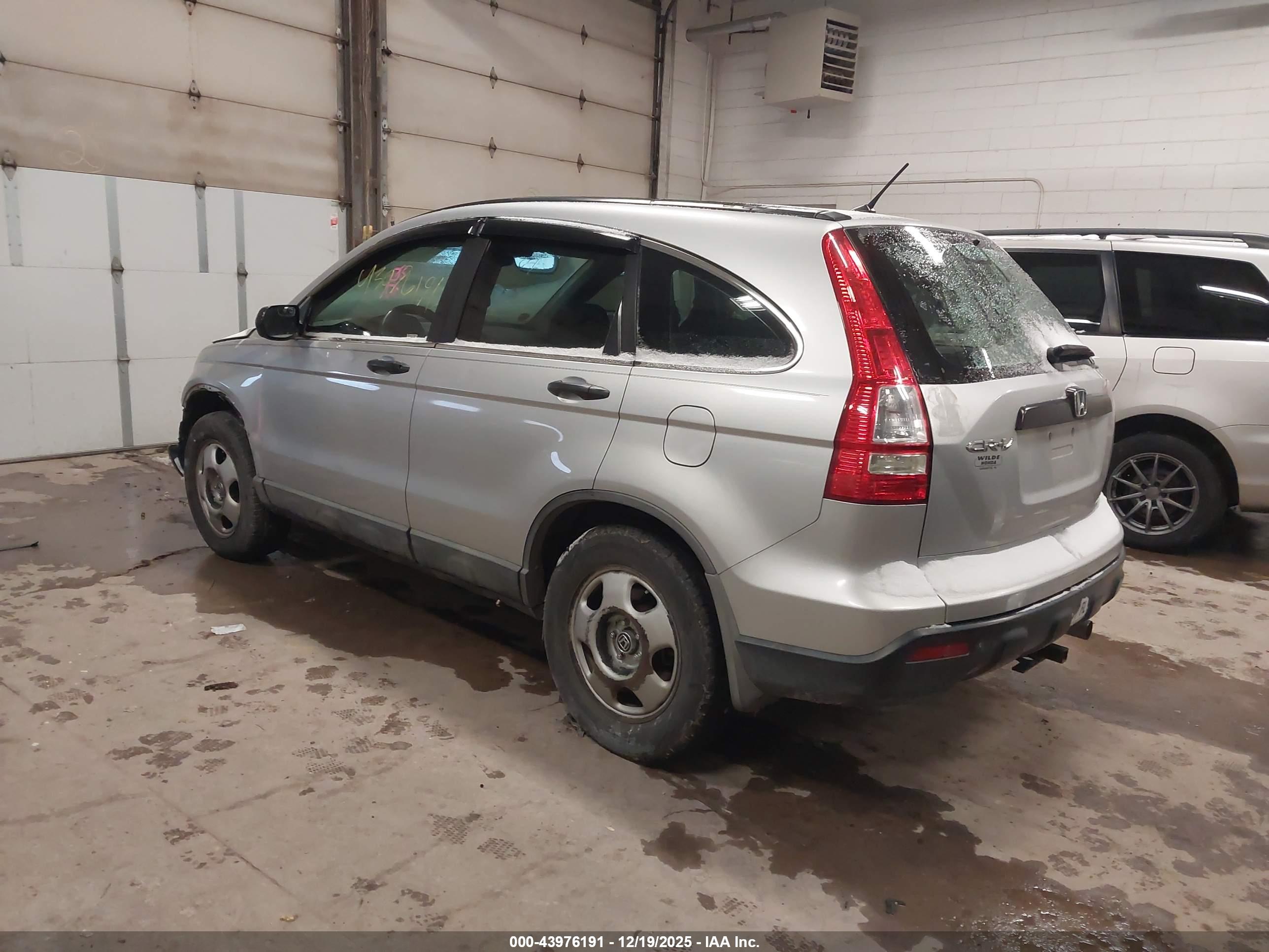 HONDA CR-V image 3