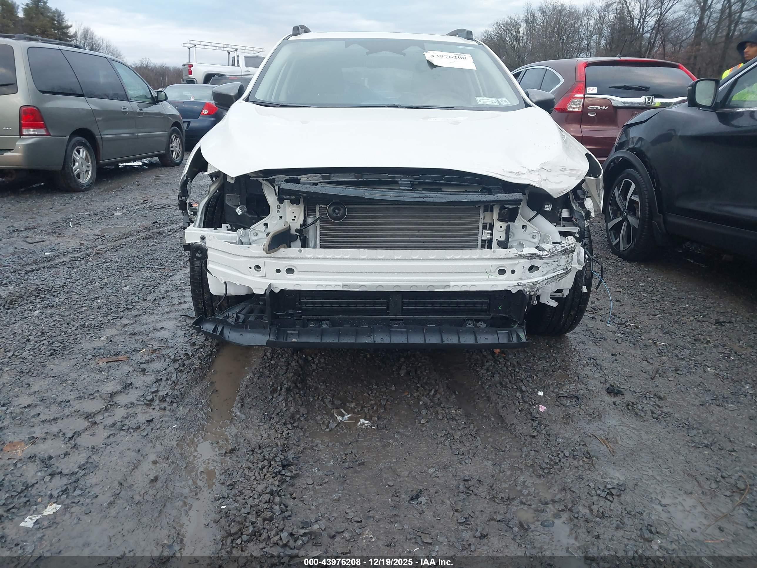 SUBARU CROSSTREK image 6