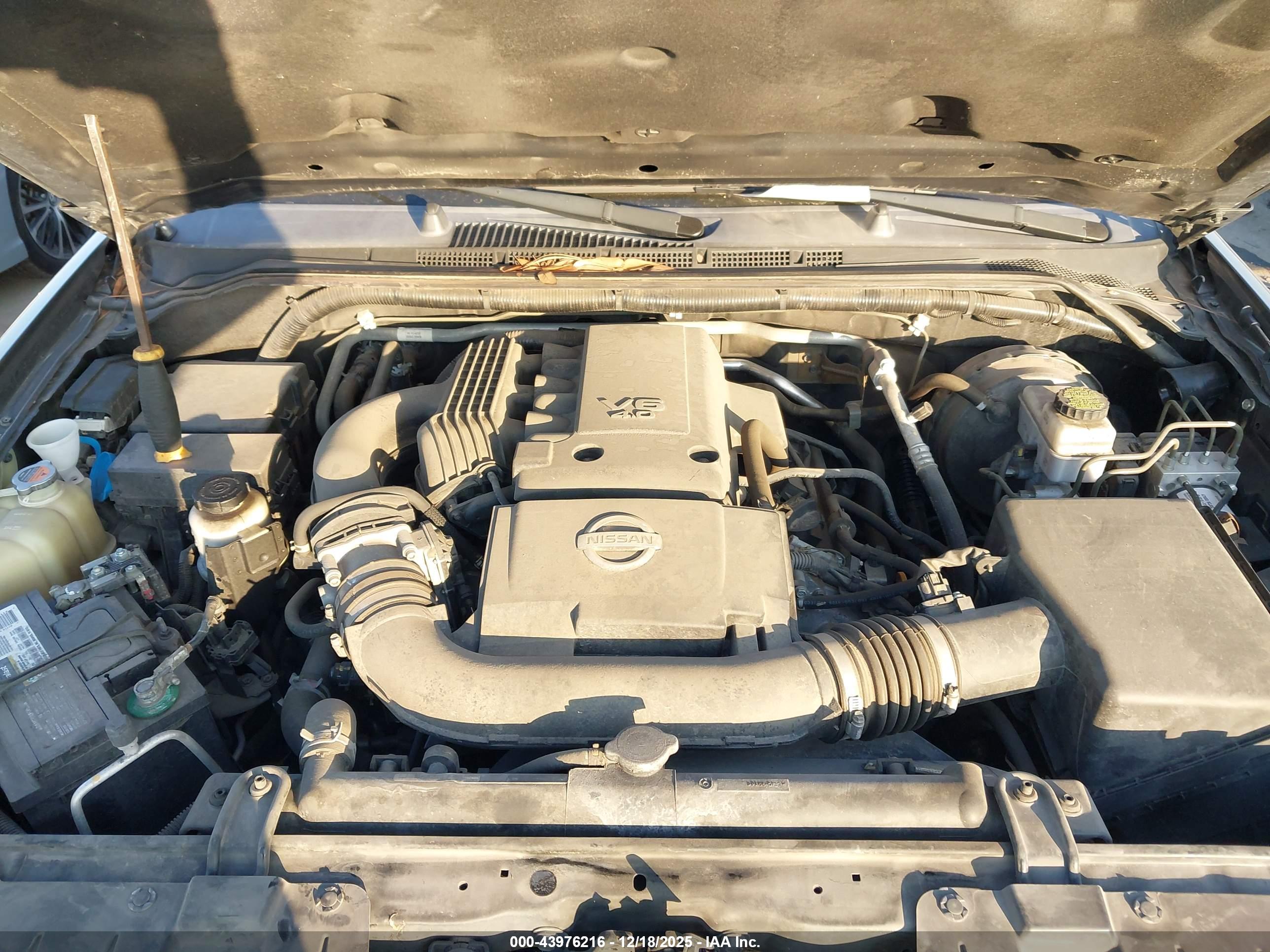 NISSAN FRONTIER image 10