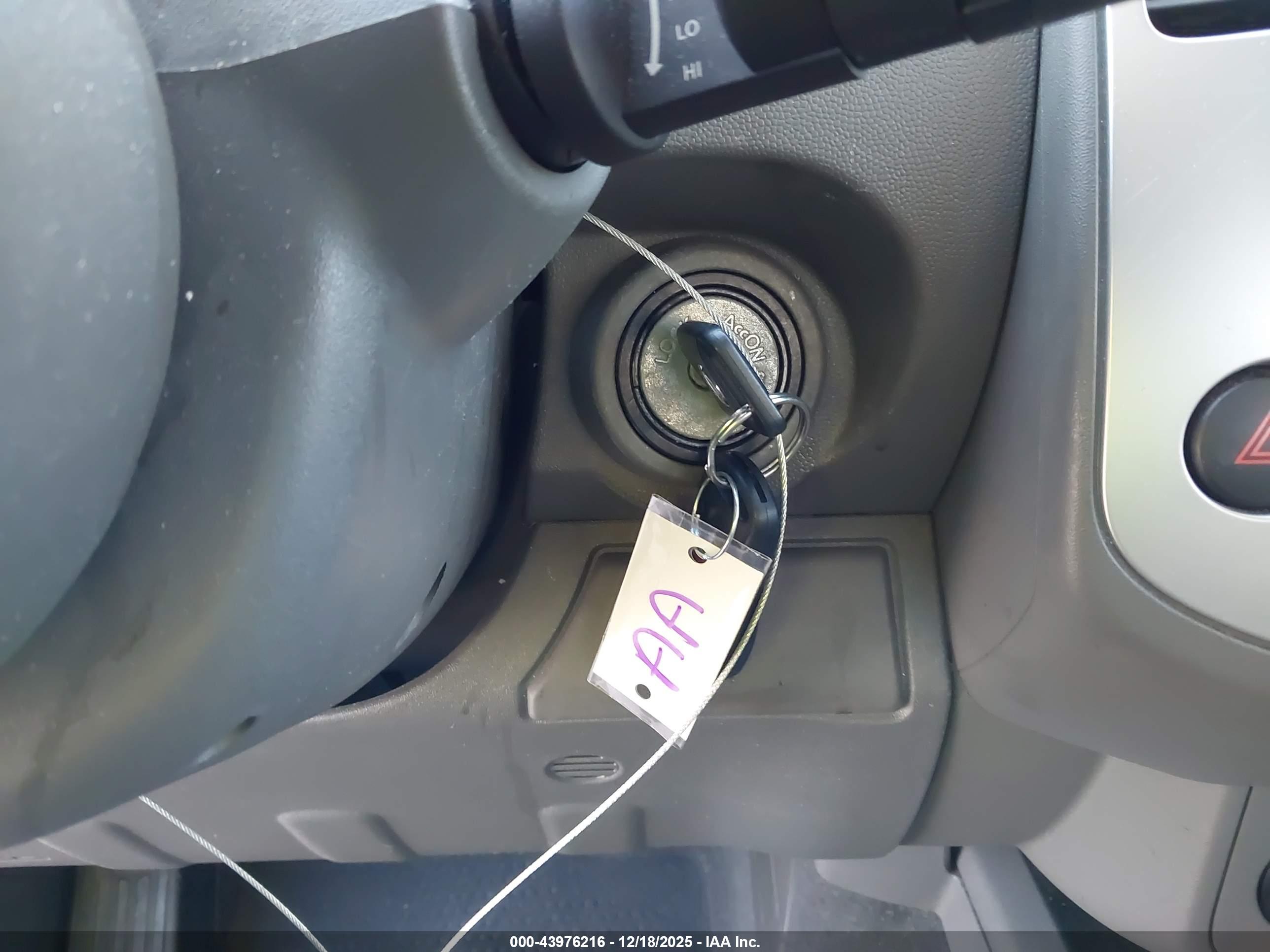 NISSAN FRONTIER image 11