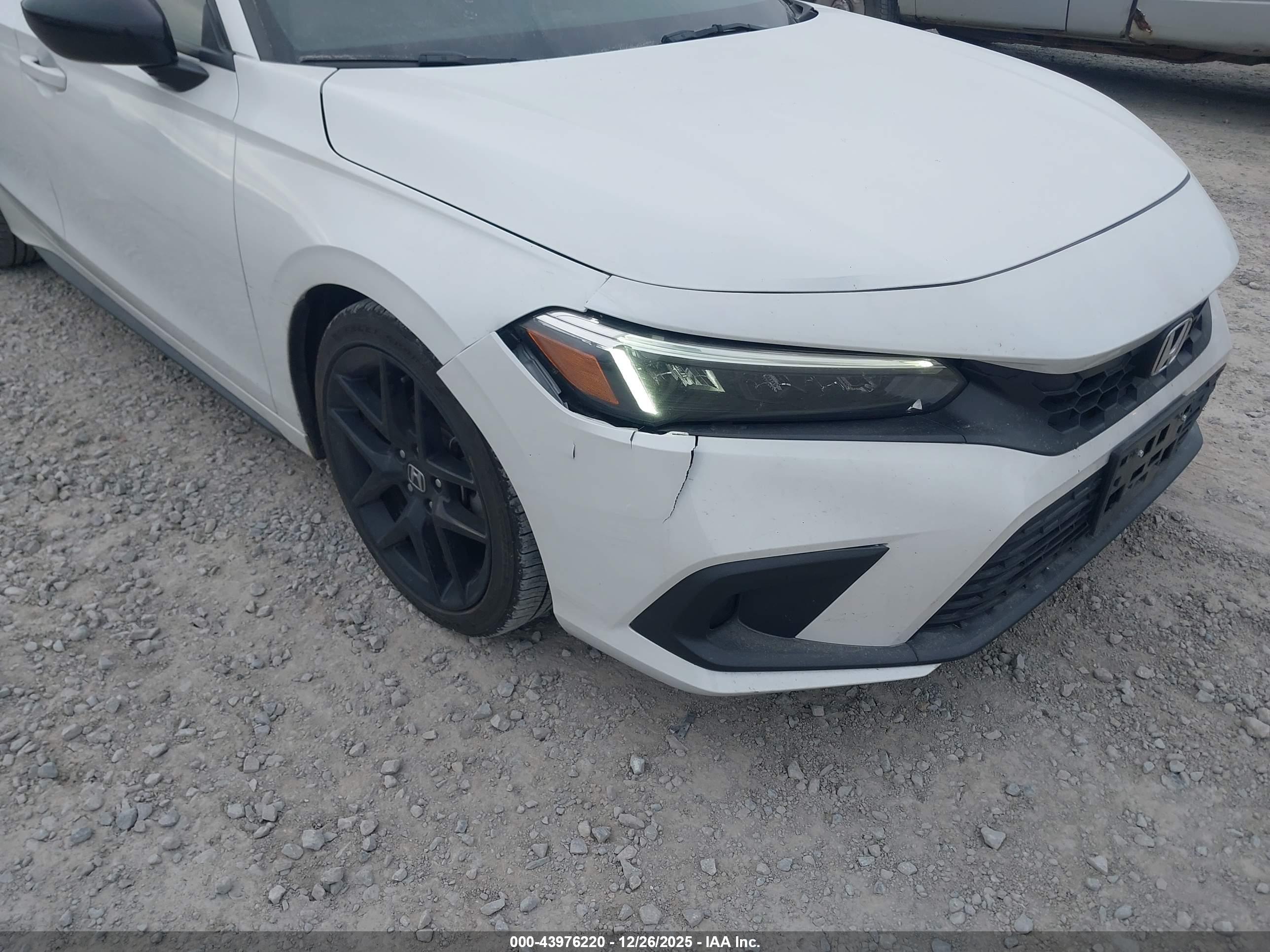 HONDA CIVIC image 6