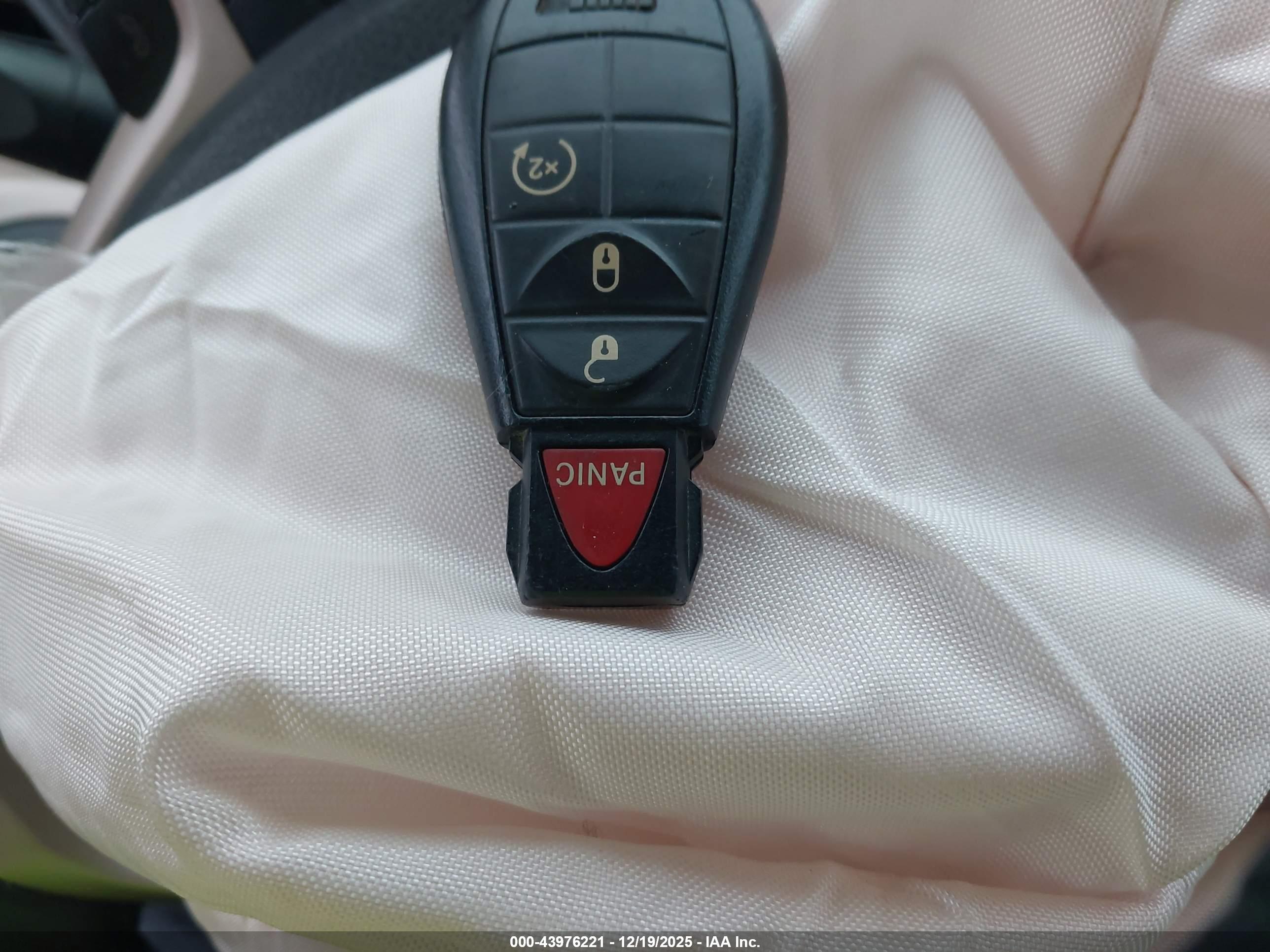JEEP CHEROKEE image 11