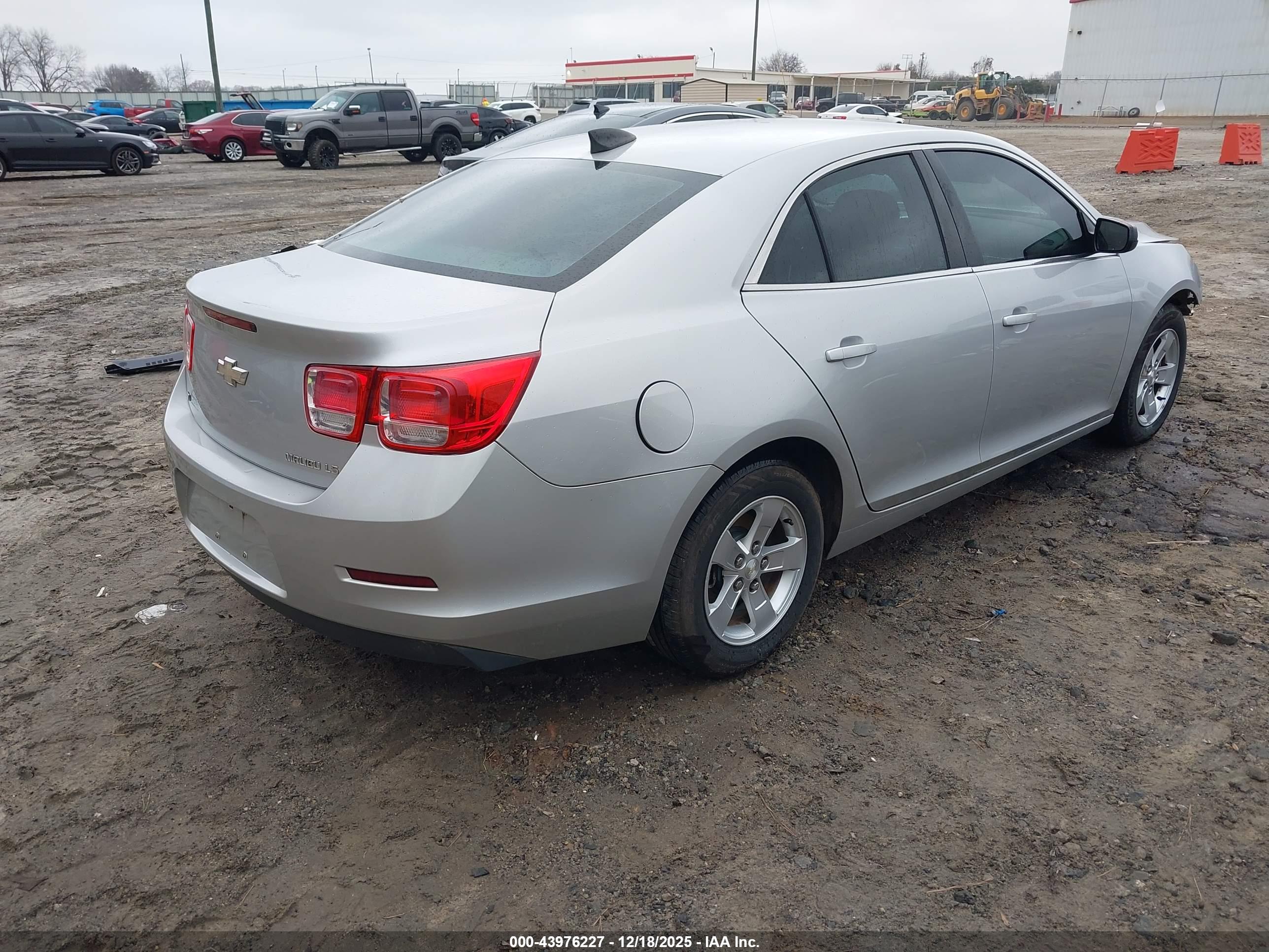 CHEVROLET MALIBU image 4