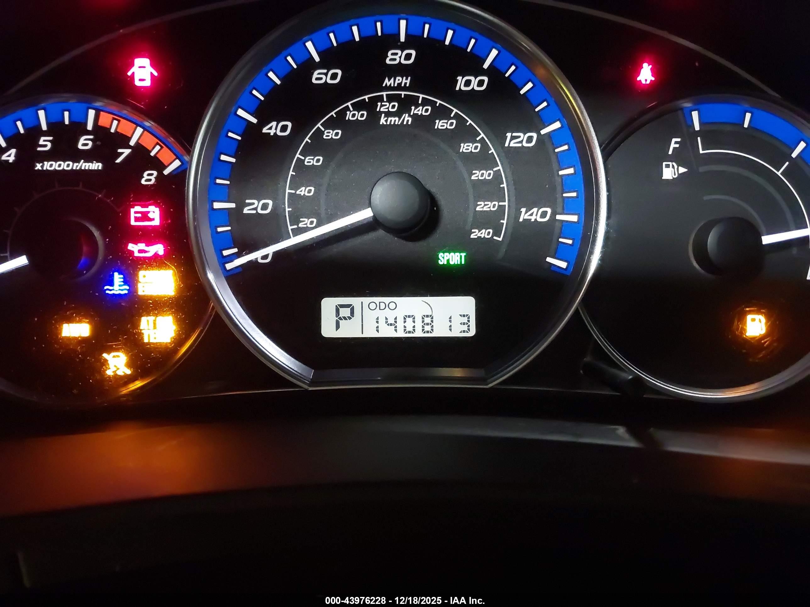 SUBARU FORESTER image 7
