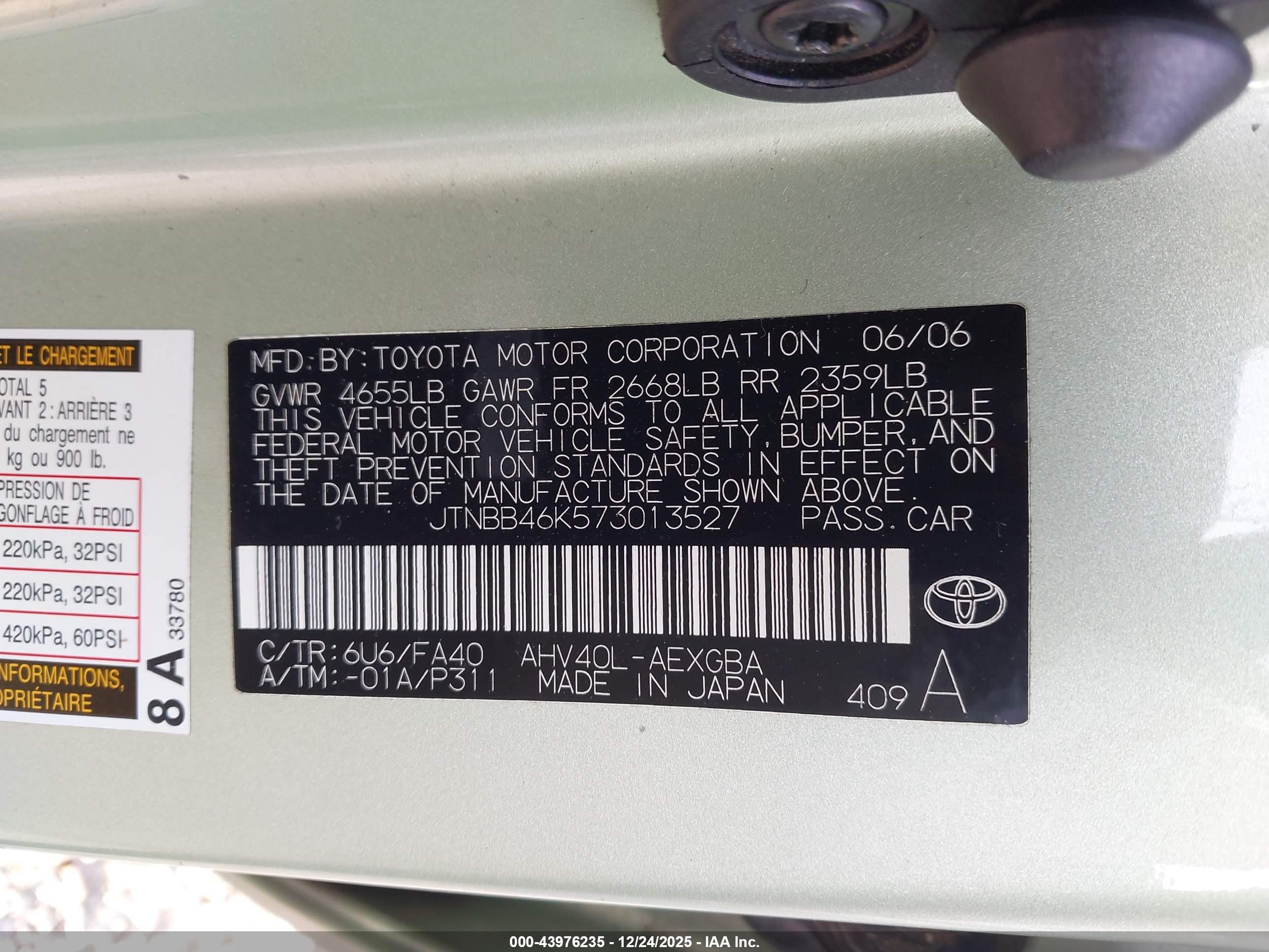 TOYOTA CAMRY image 9