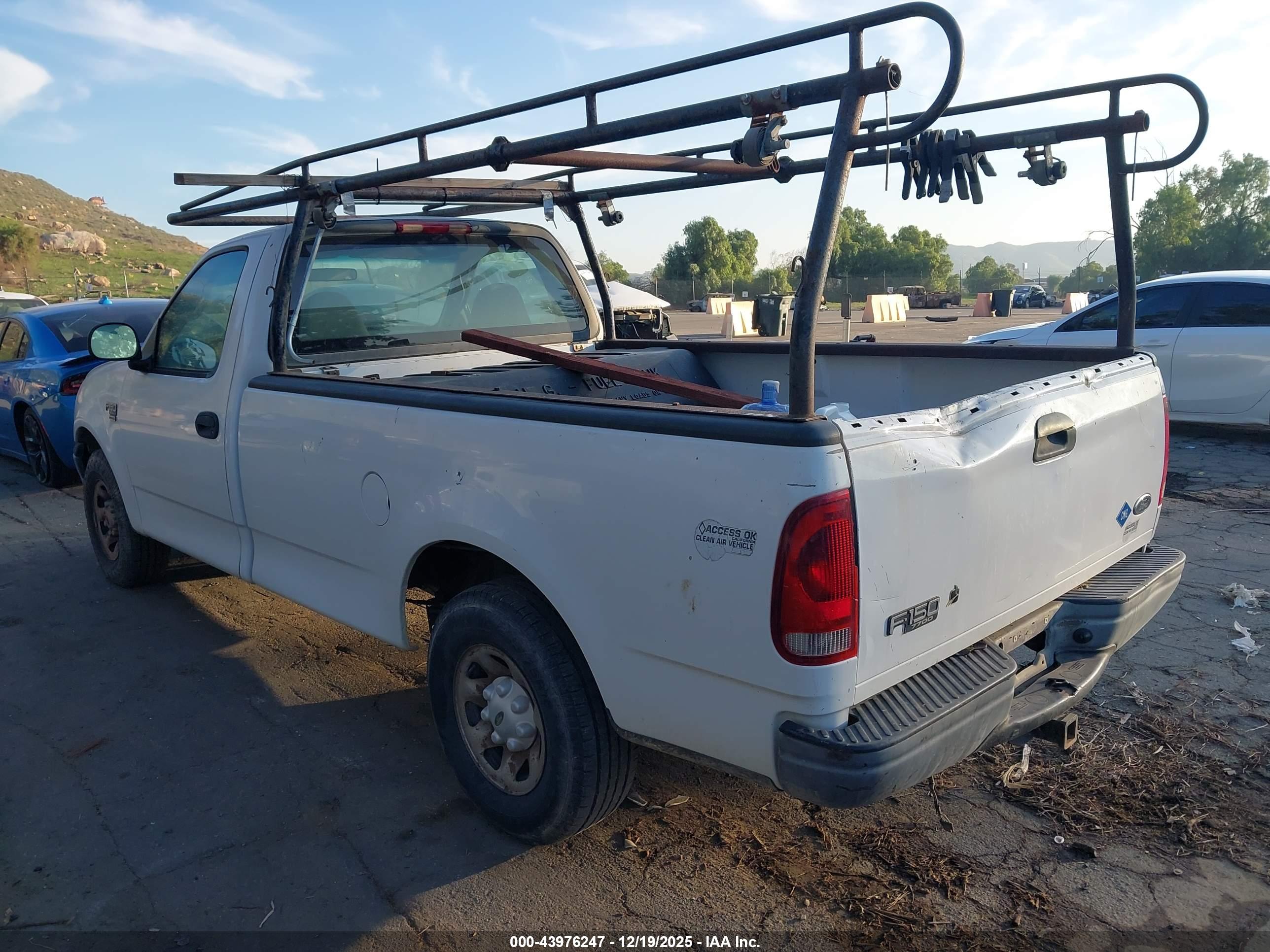 FORD F-150 image 3