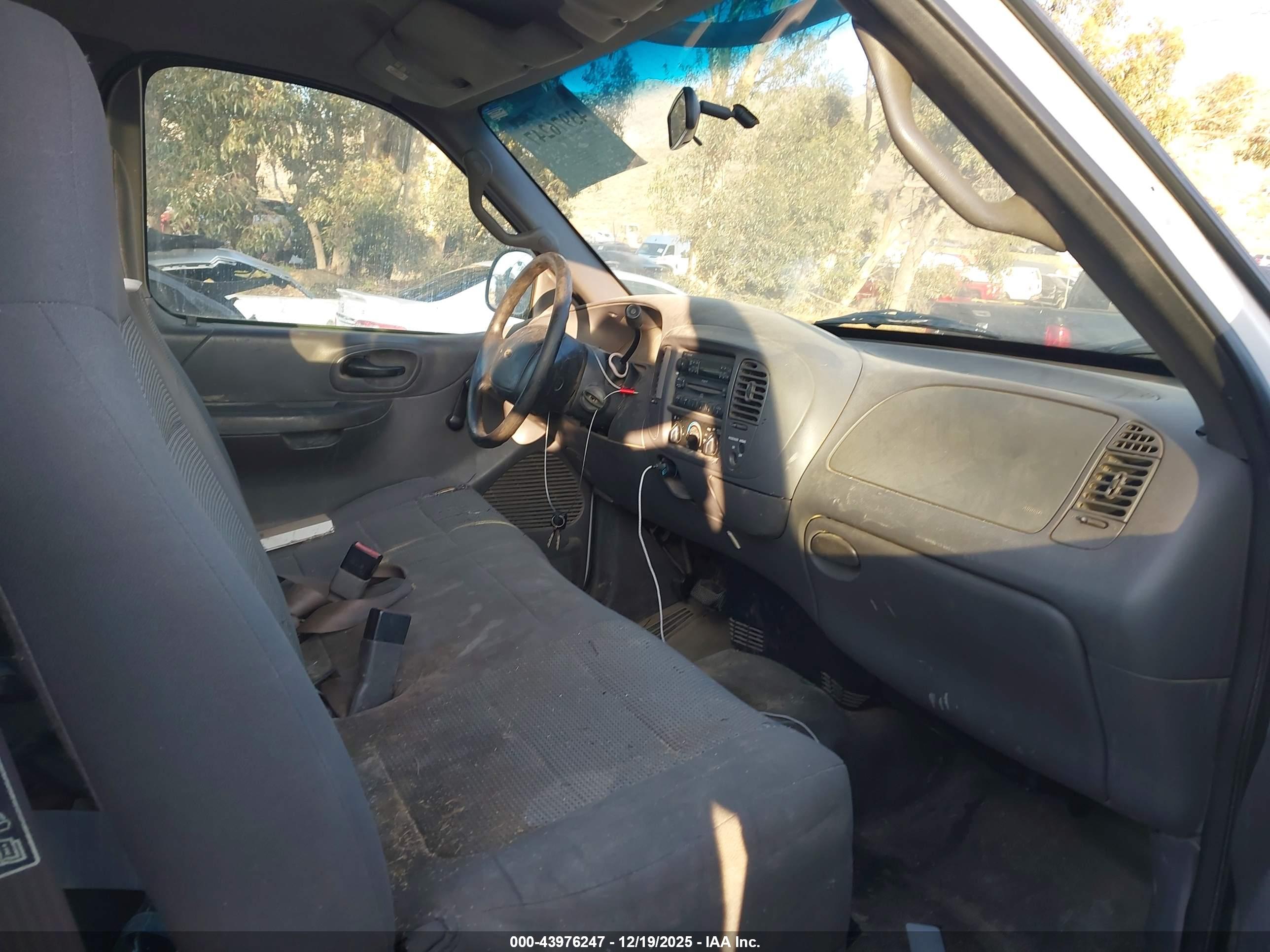 FORD F-150 image 5