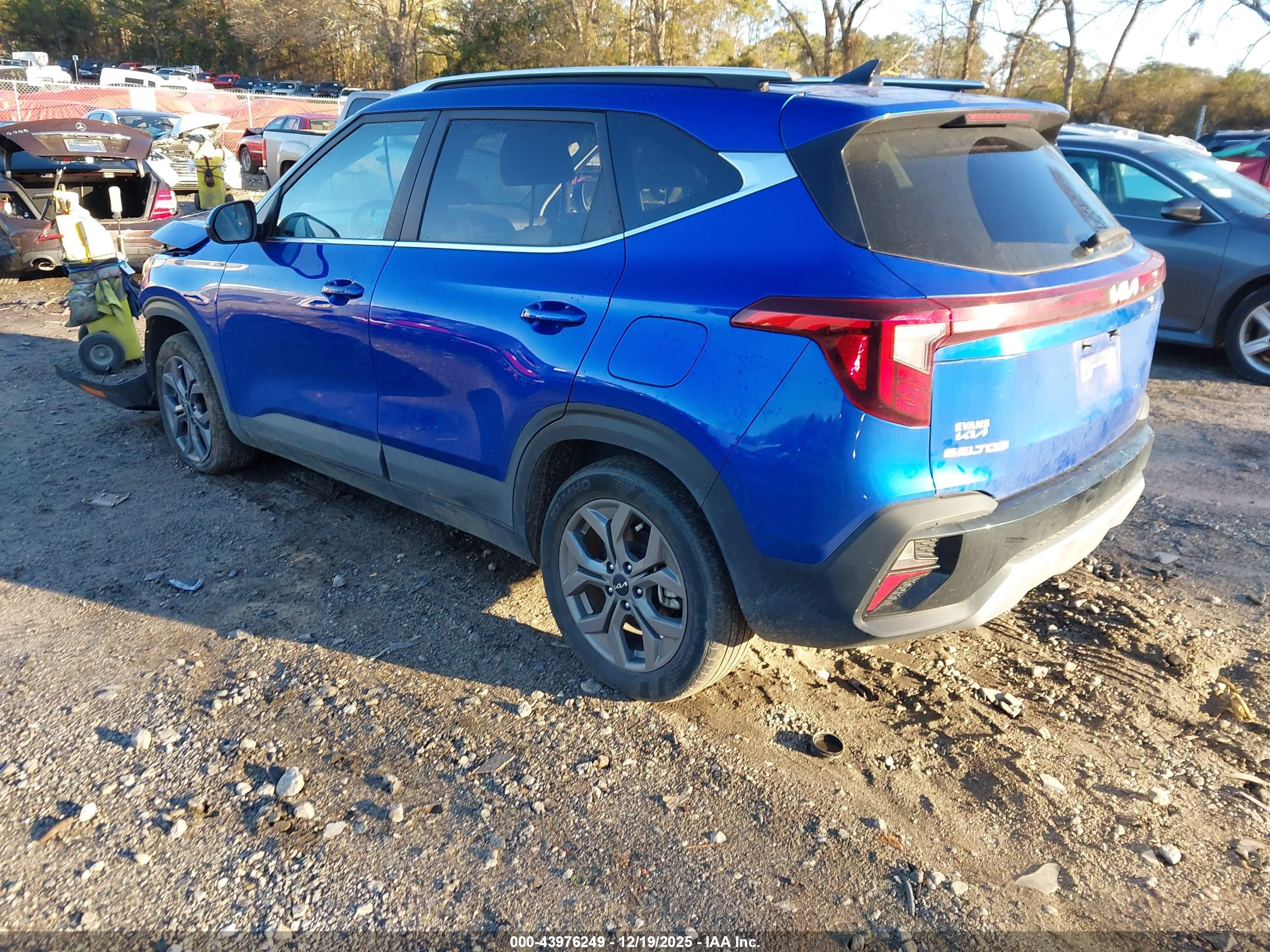 KIA SELTOS image 3