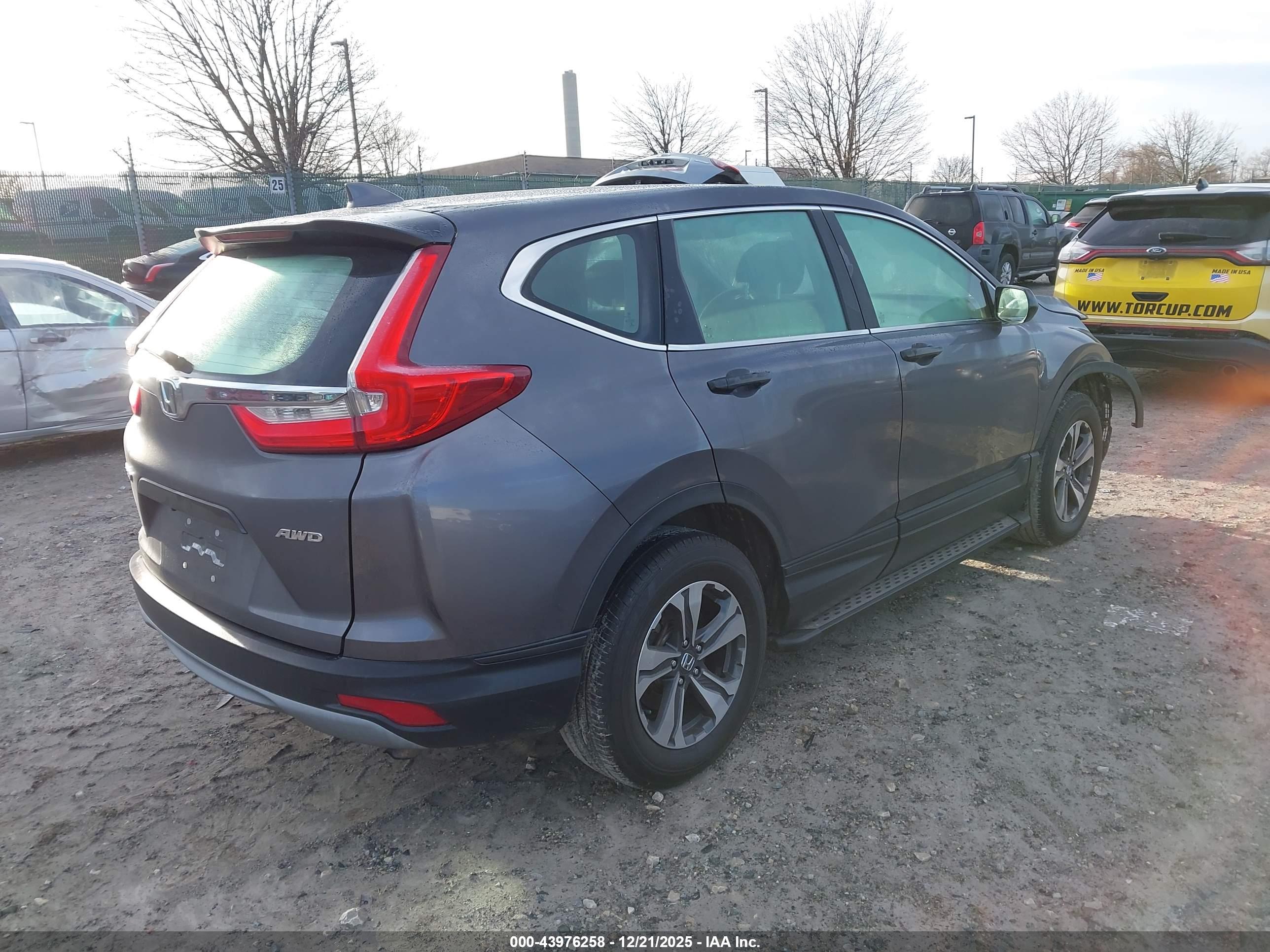 HONDA CR-V image 4