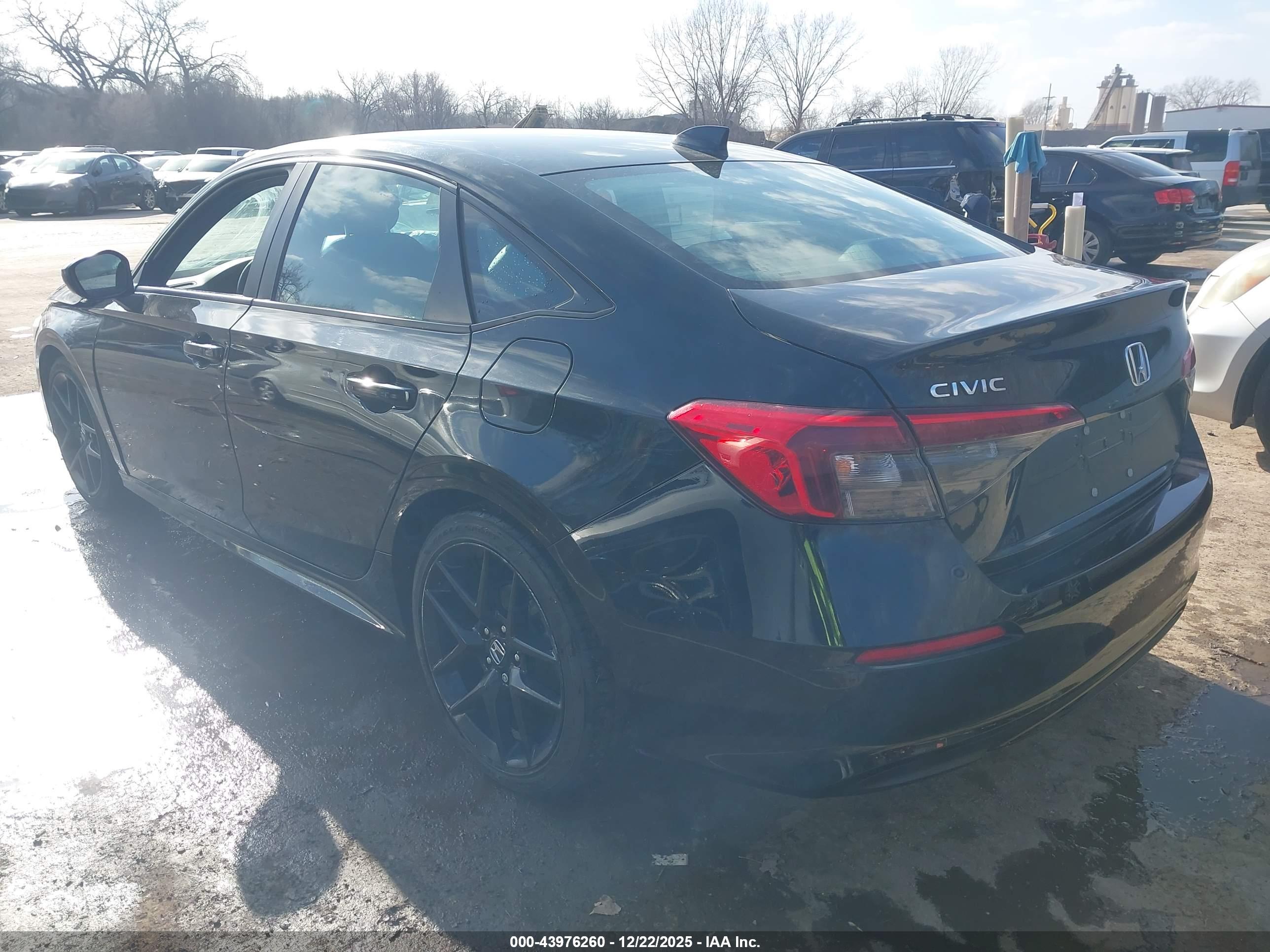 HONDA CIVIC image 3