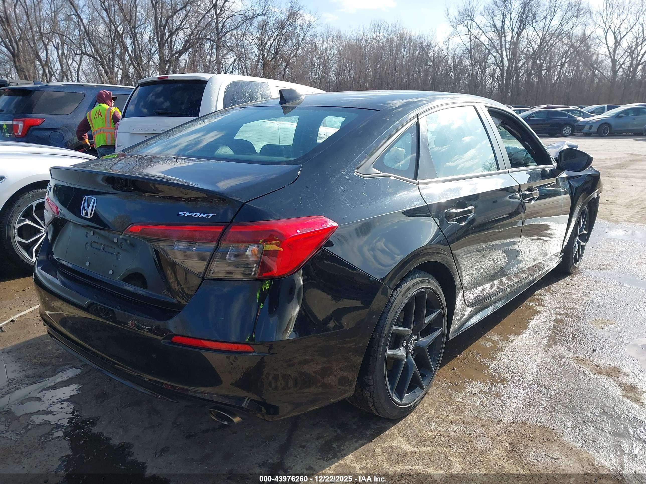 HONDA CIVIC image 4