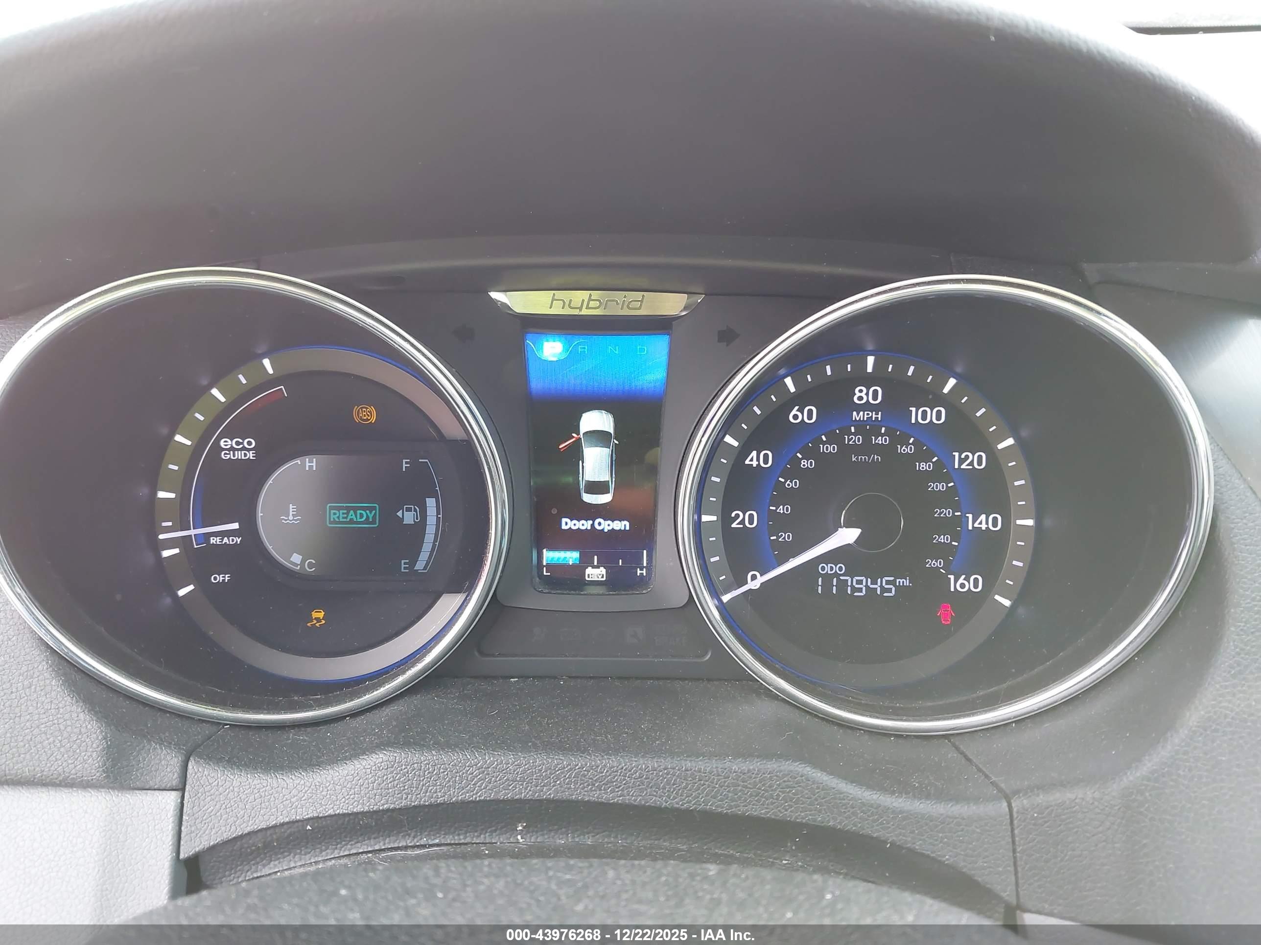 HYUNDAI SONATA image 7