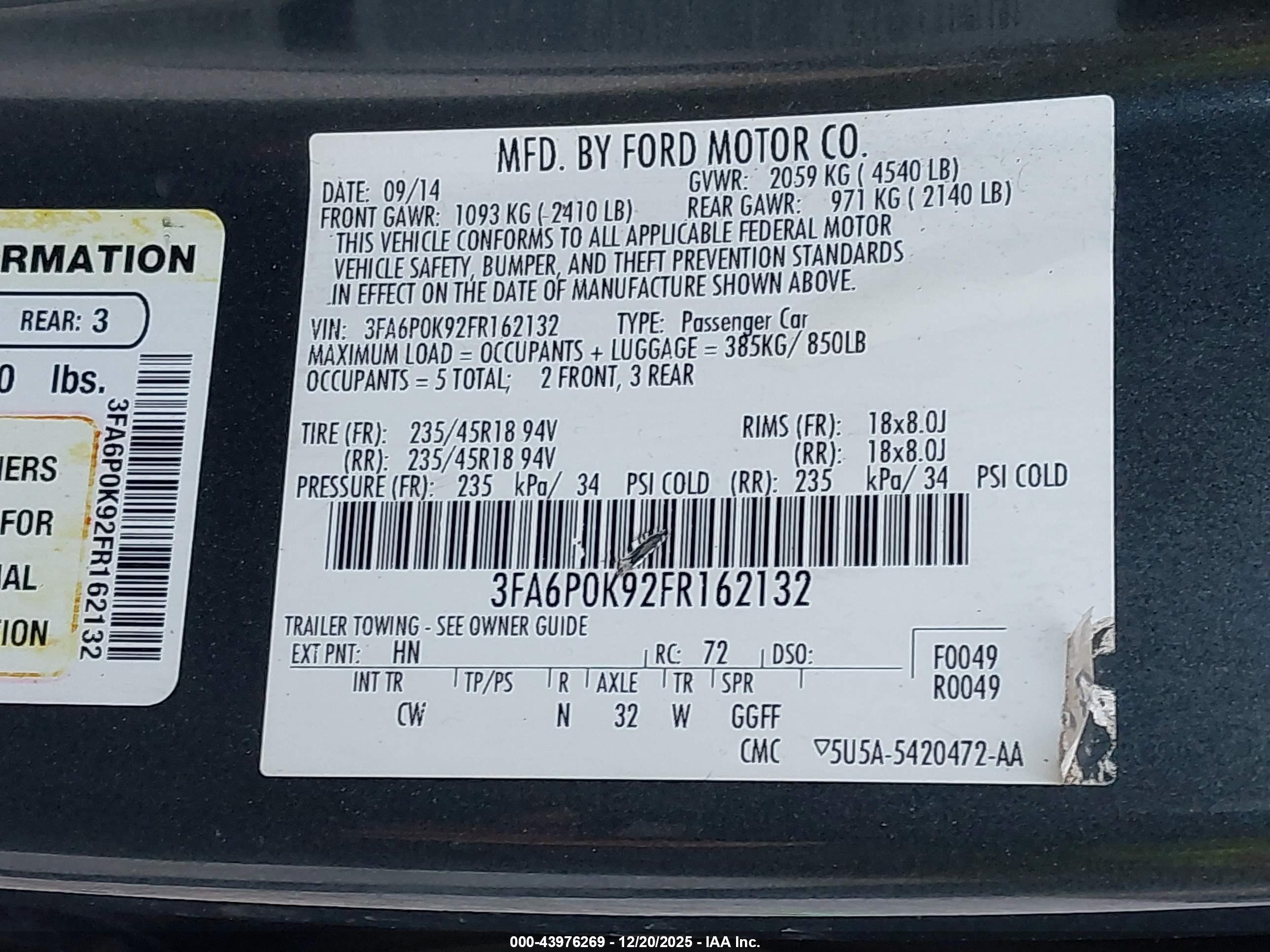 FORD FUSION image 9