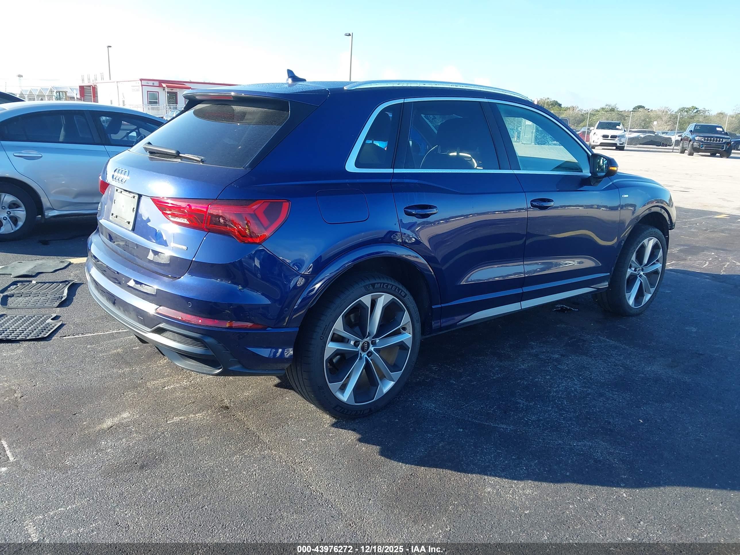 AUDI Q3 image 4