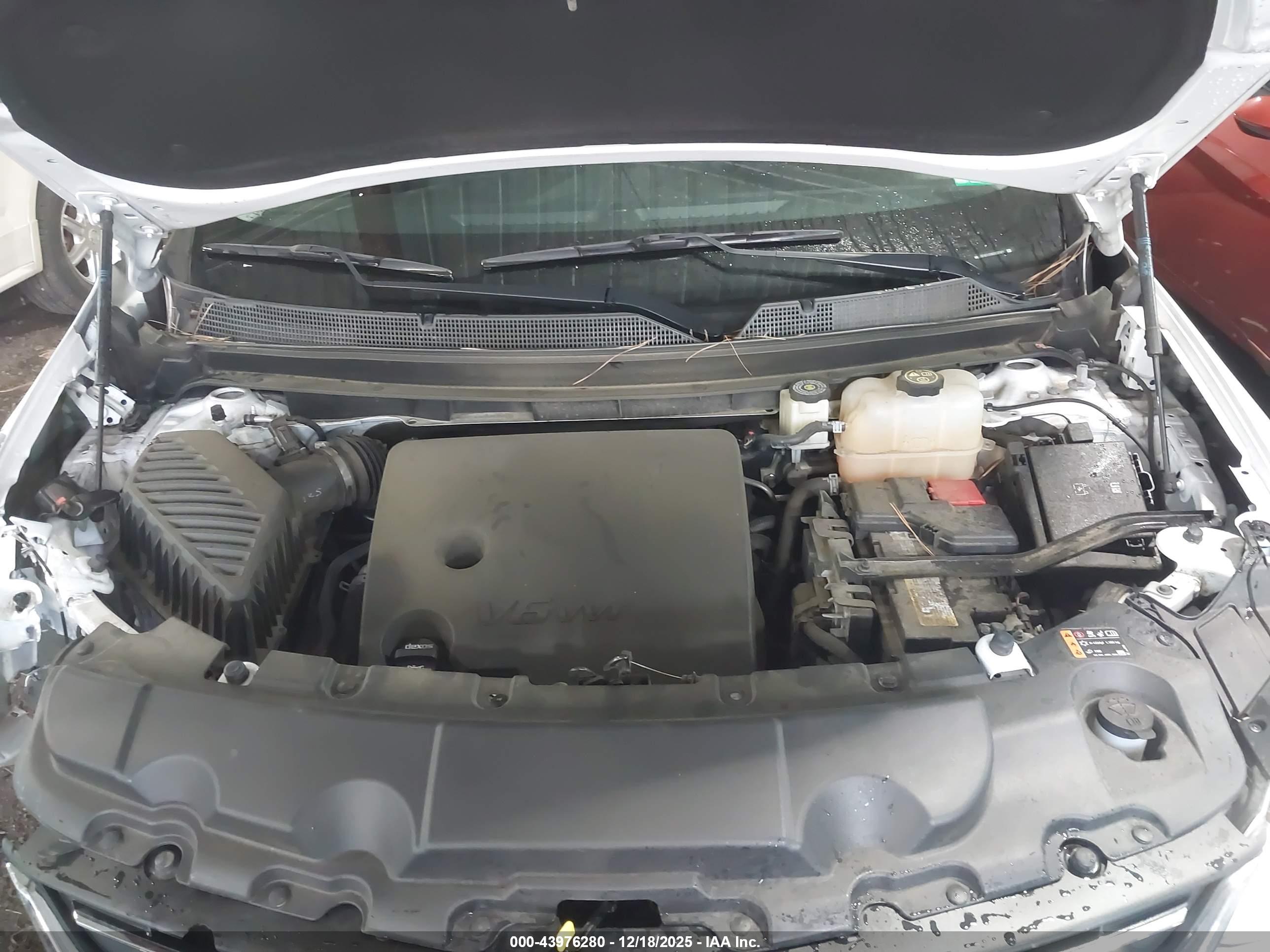 CHEVROLET TRAVERSE image 10
