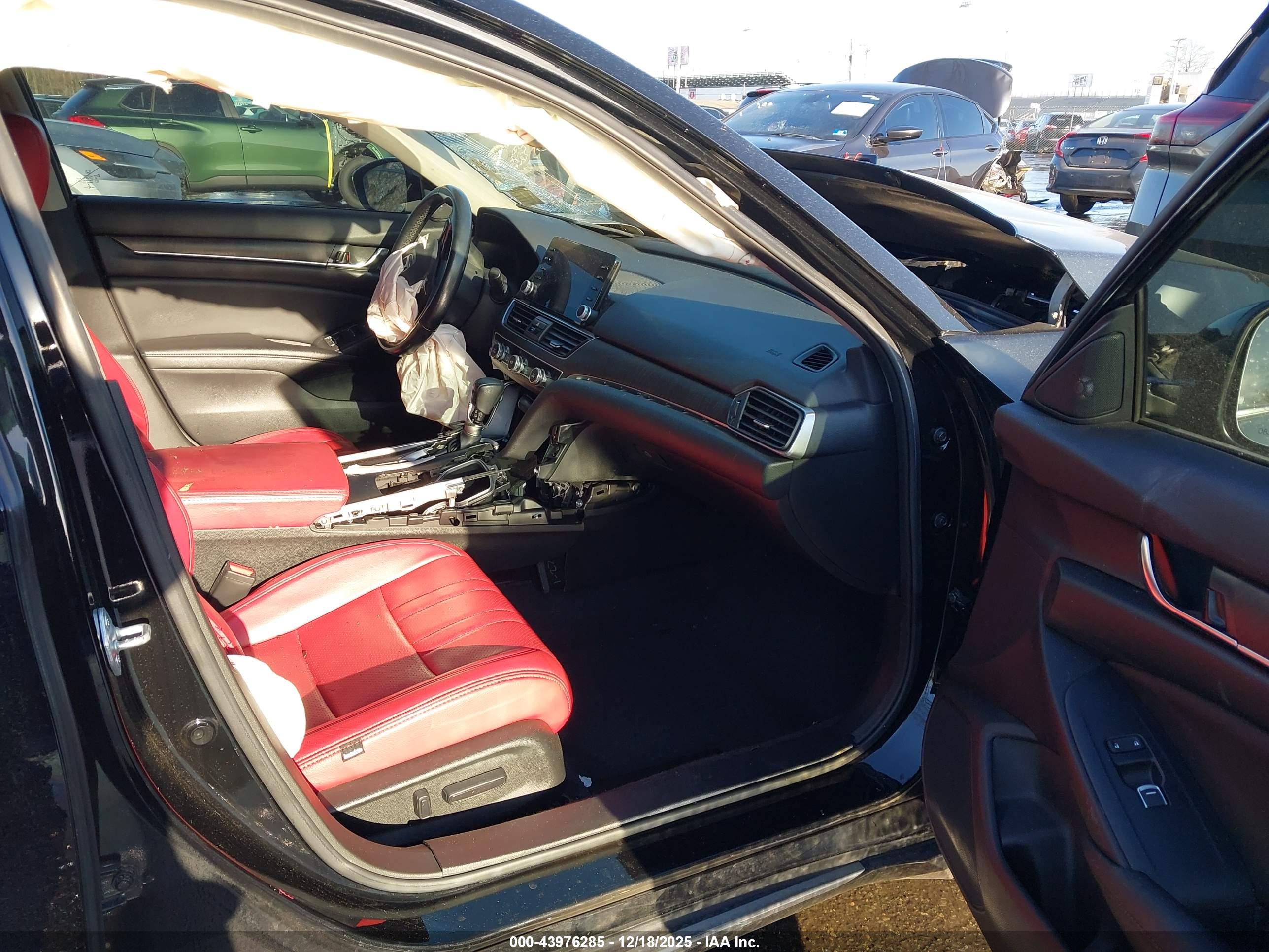 HONDA ACCORD image 5