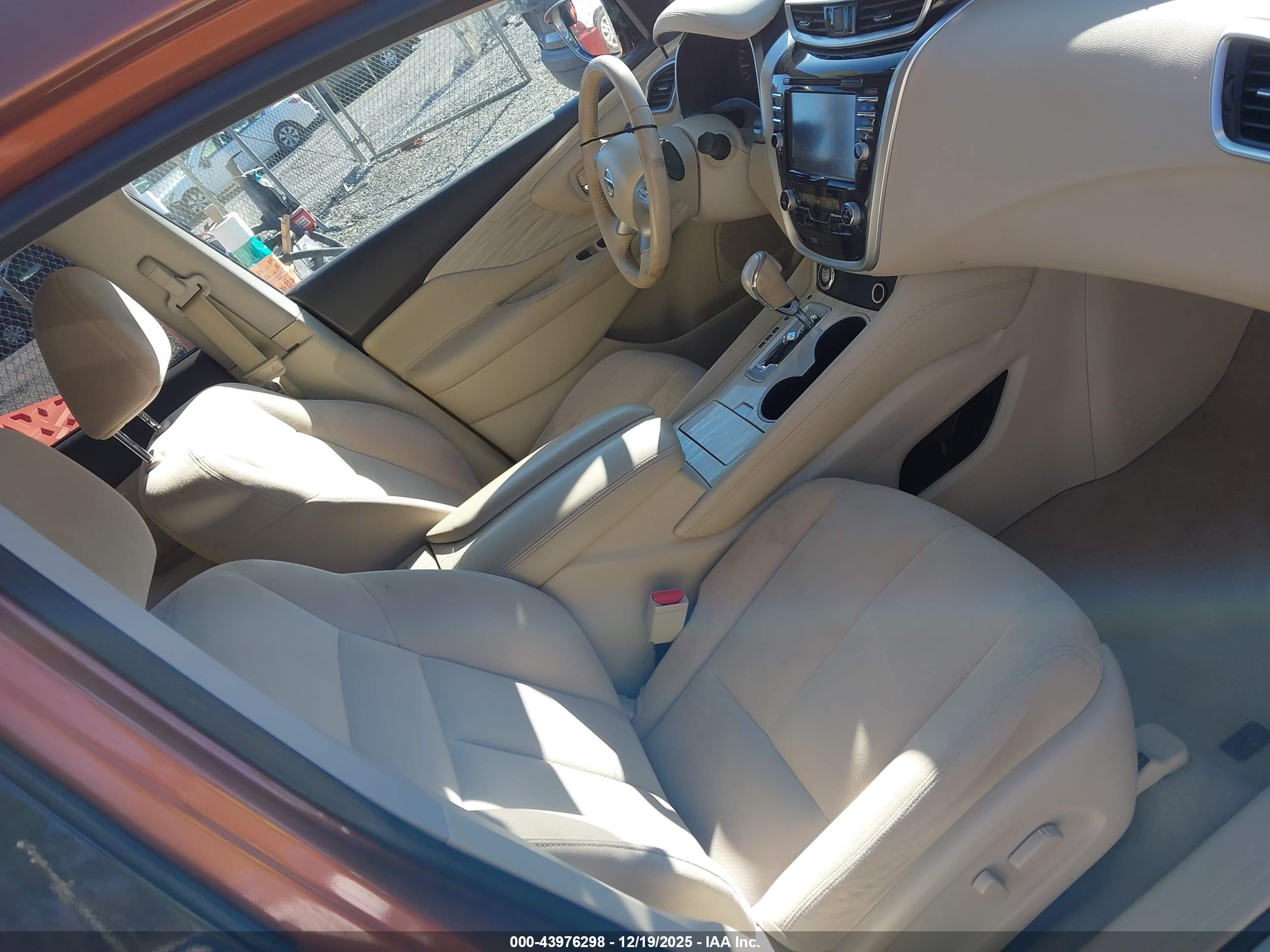 NISSAN MURANO image 5