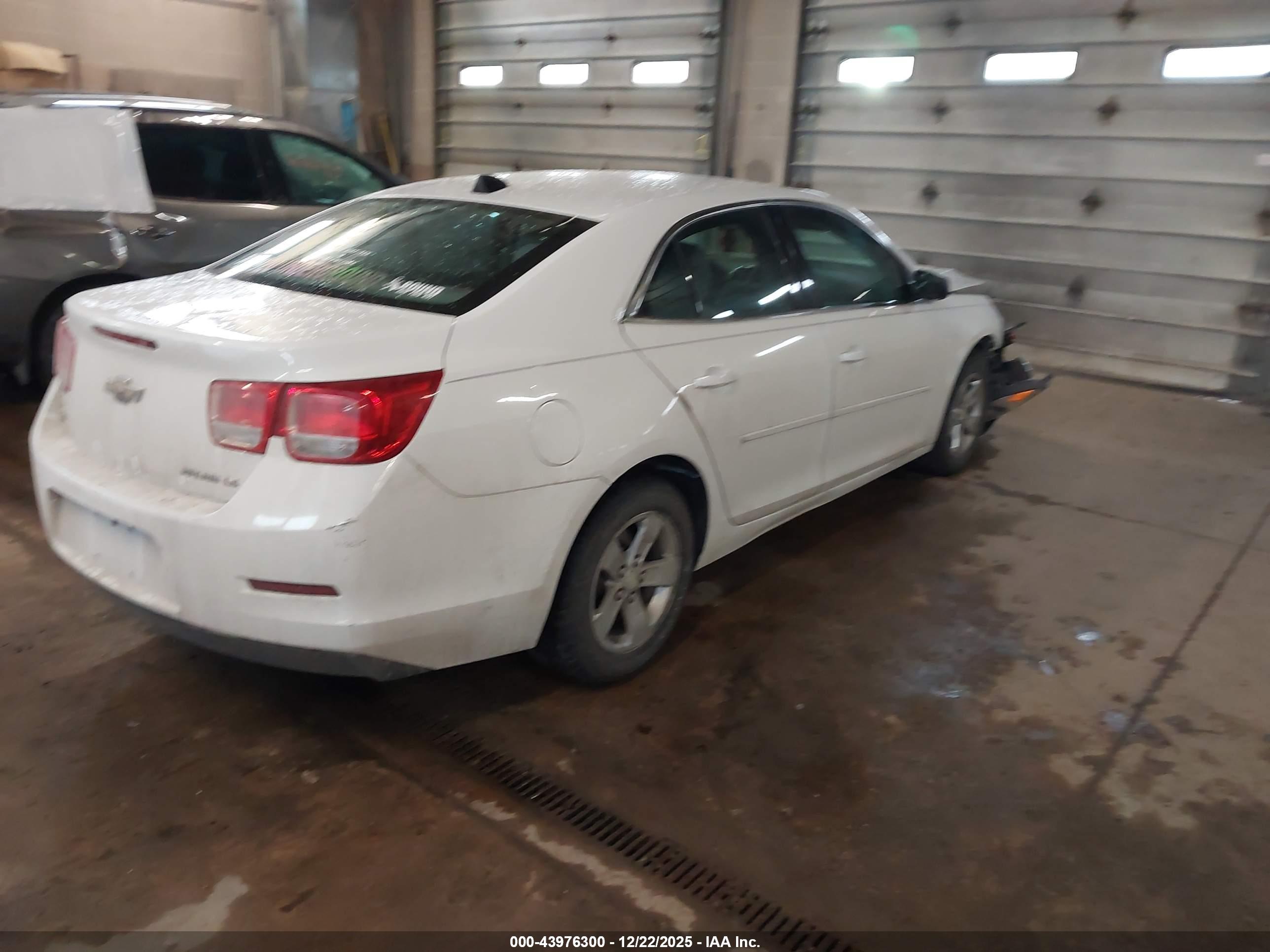 CHEVROLET MALIBU image 4