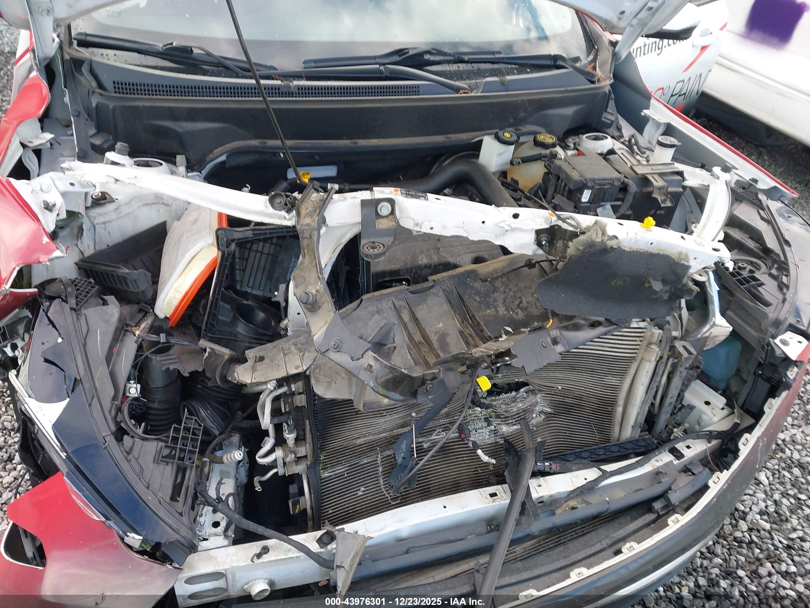 GMC TERRAIN image 10