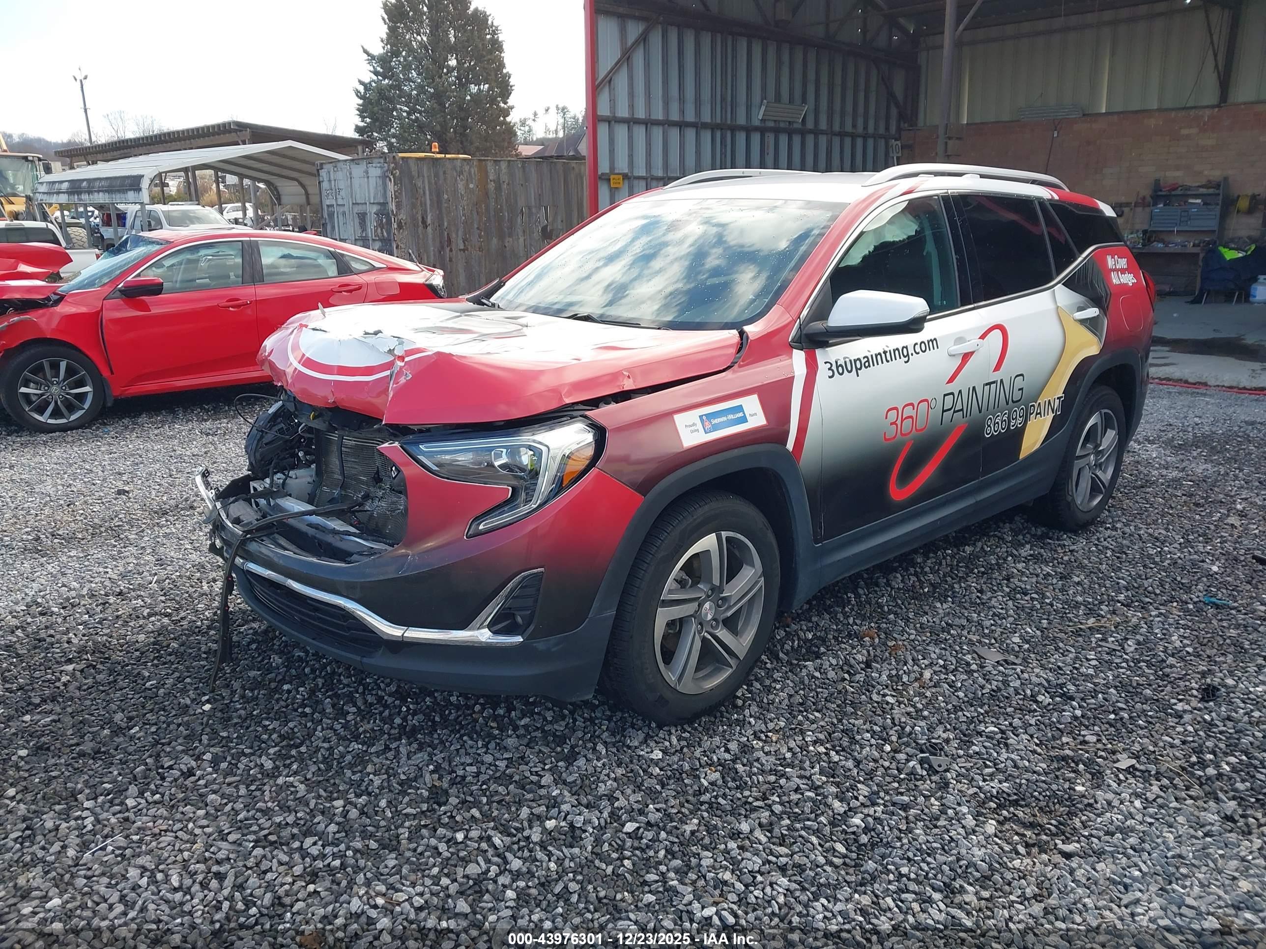 GMC TERRAIN image 2