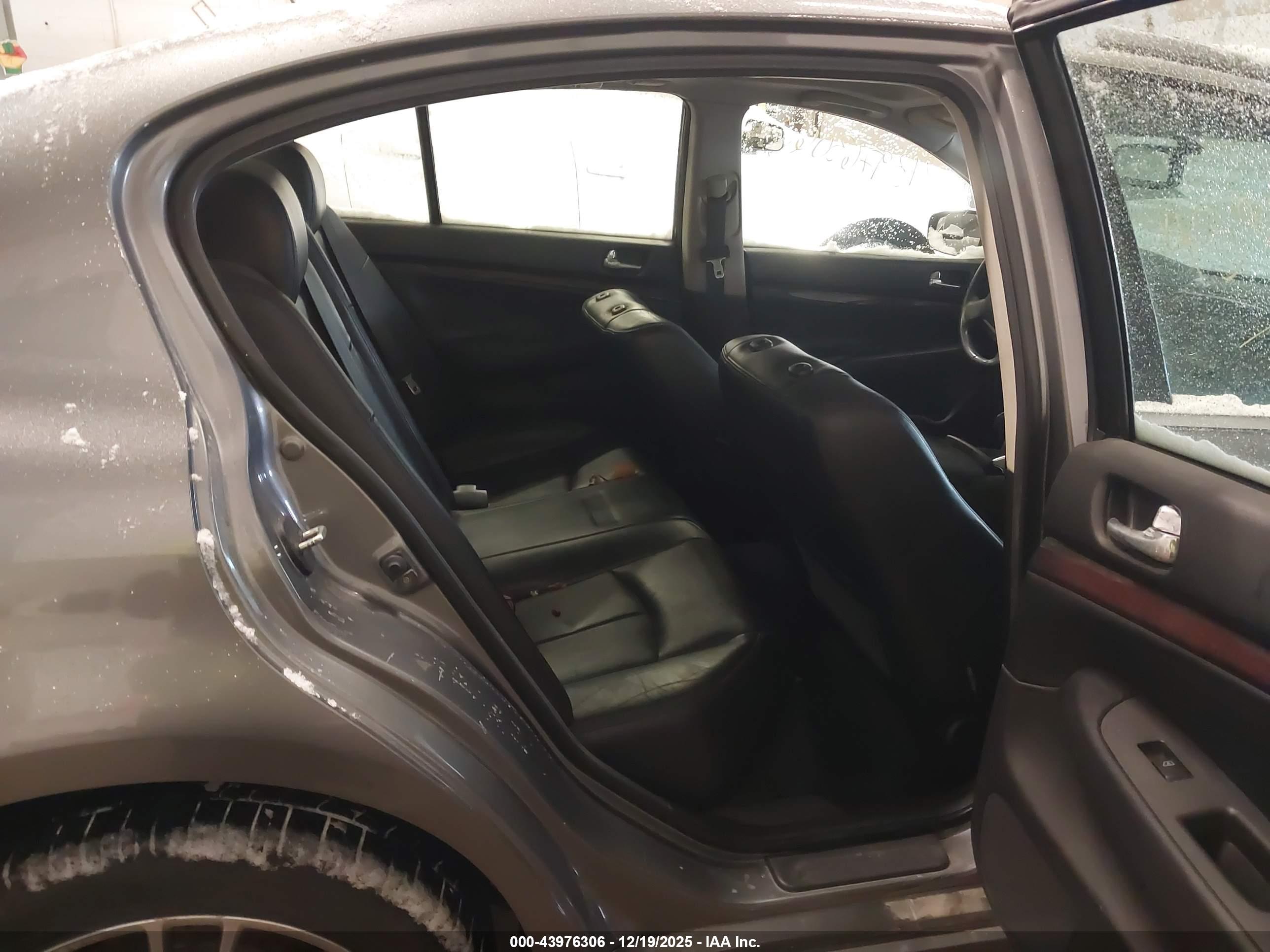 INFINITI G37X image 8