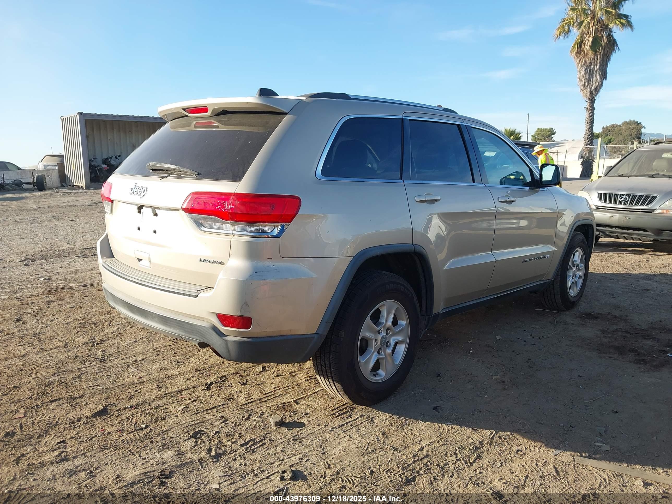 JEEP GRAND image 4