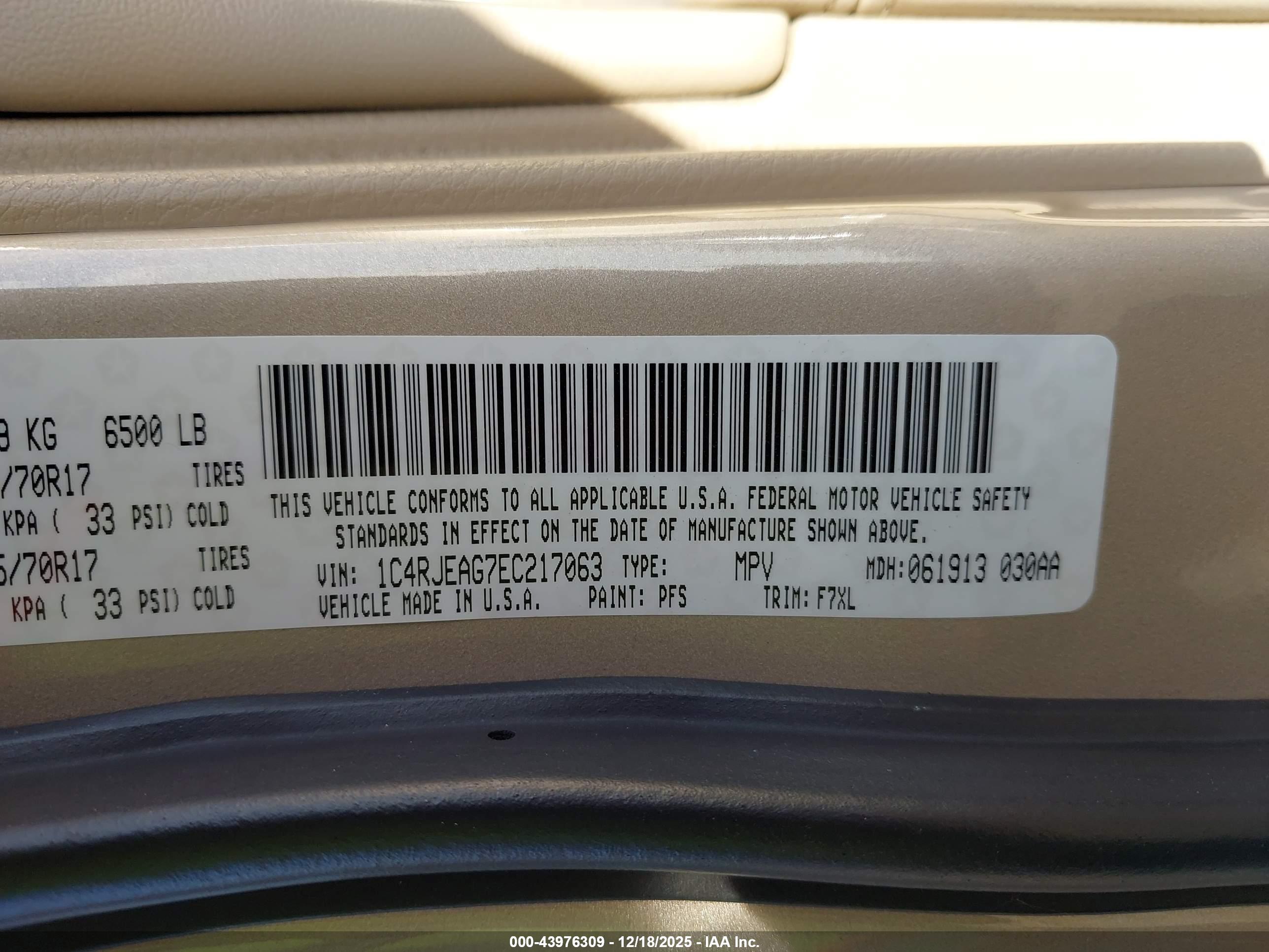 JEEP GRAND image 9