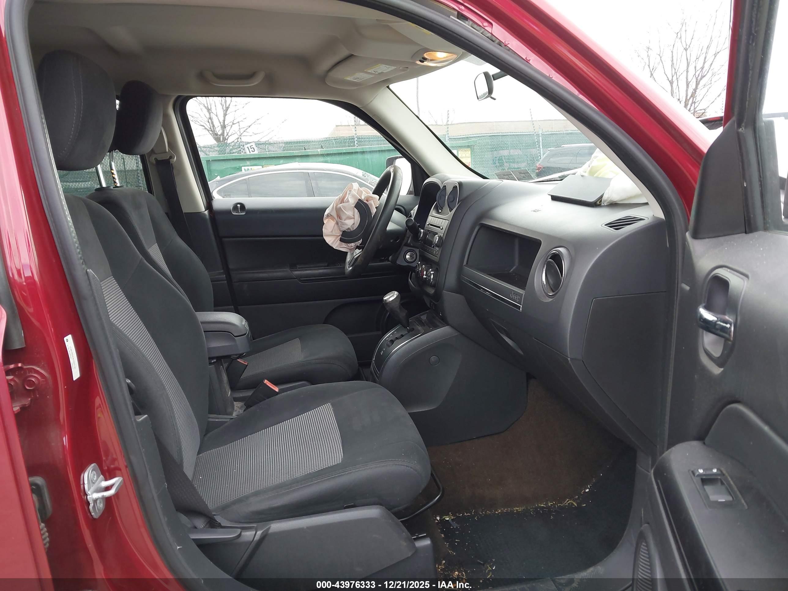 JEEP PATRIOT image 5