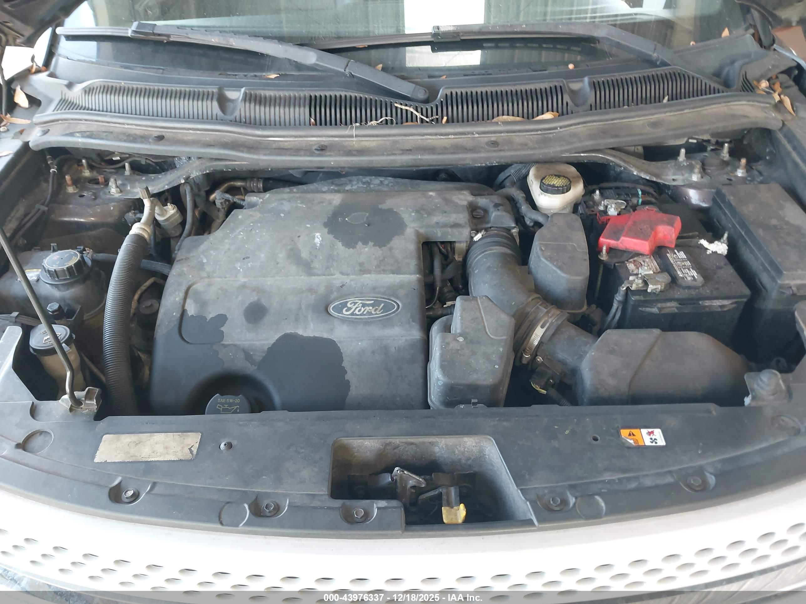 FORD EXPLORER image 10