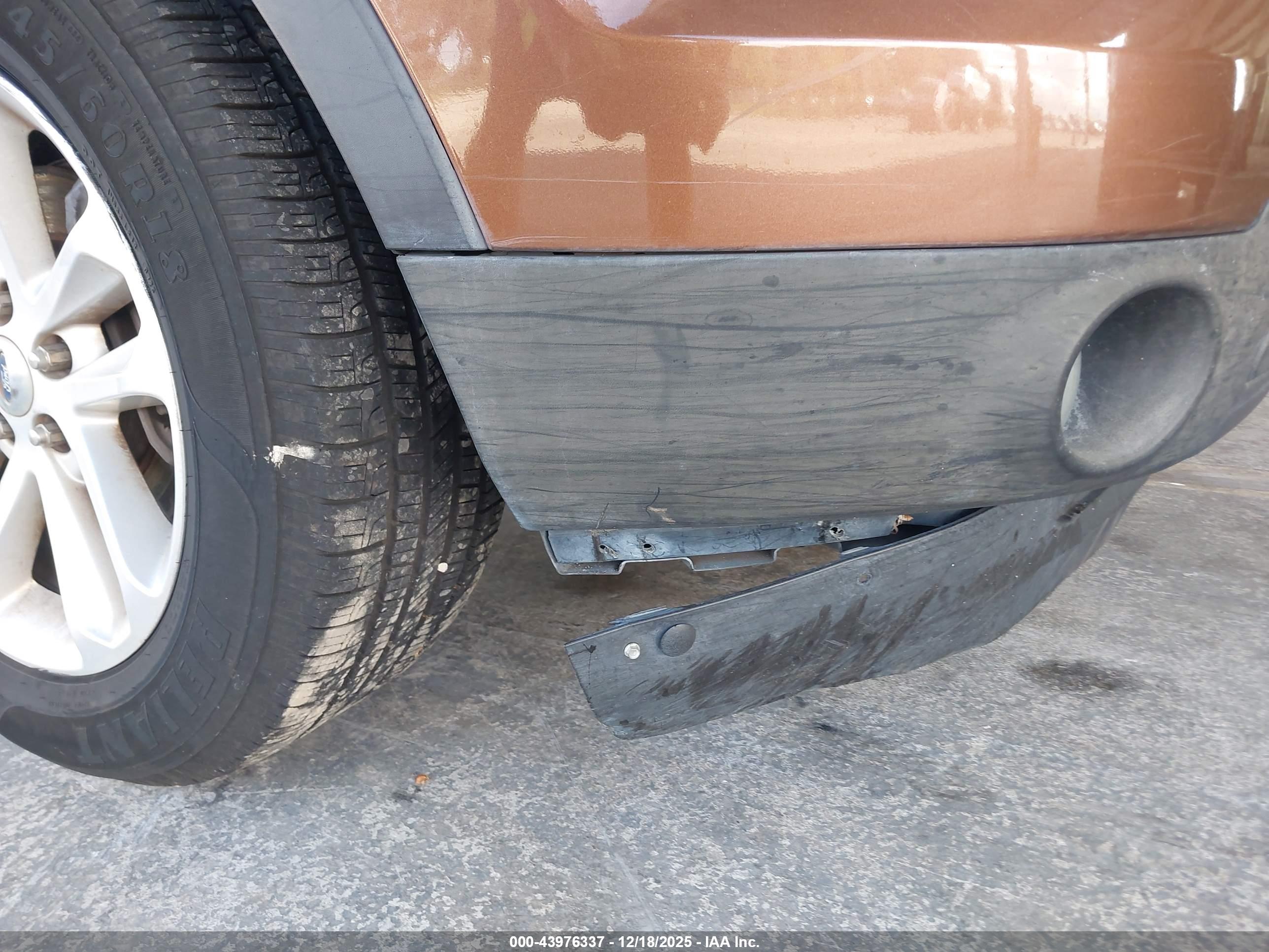 FORD EXPLORER image 6