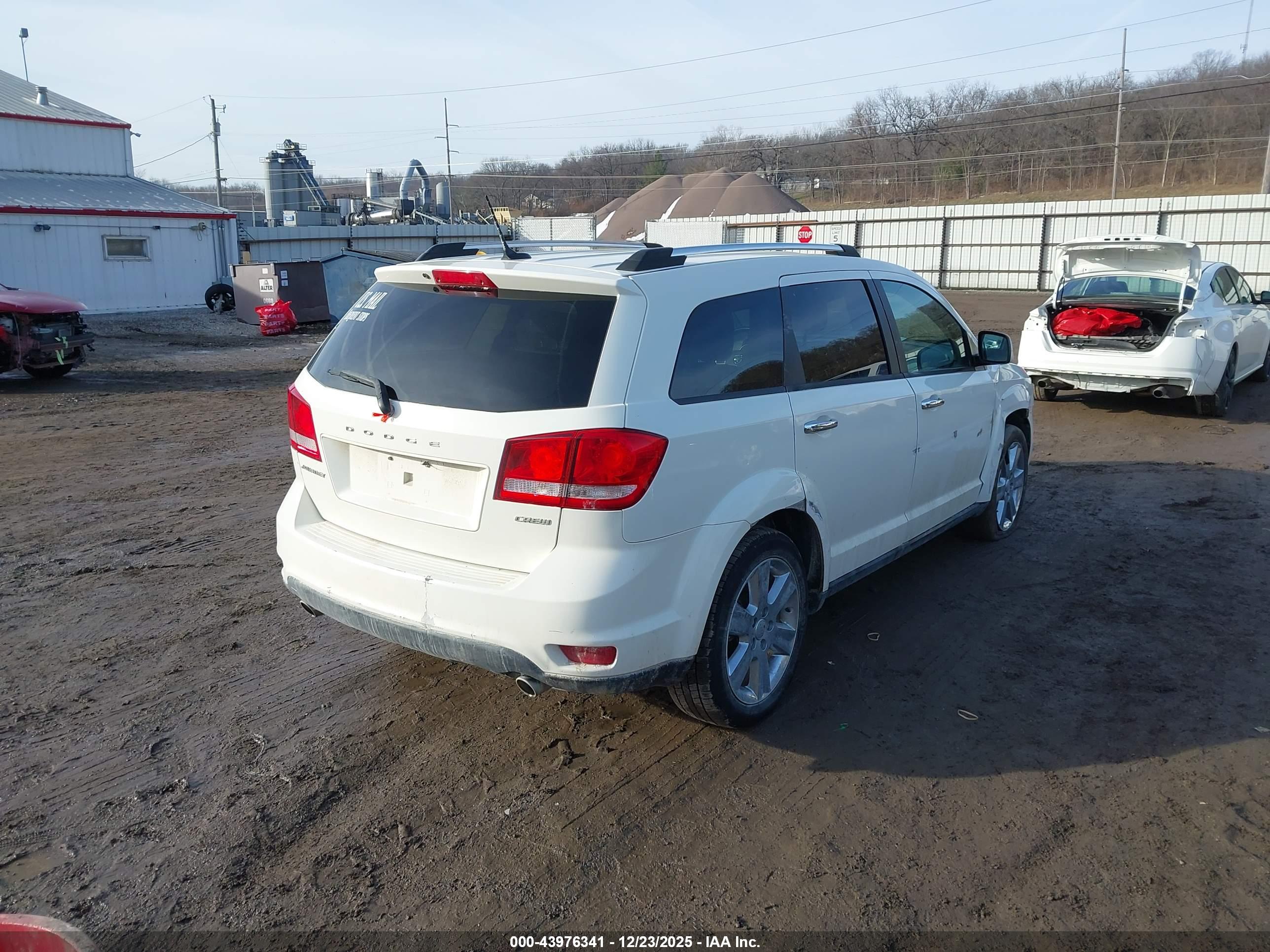 DODGE JOURNEY image 4