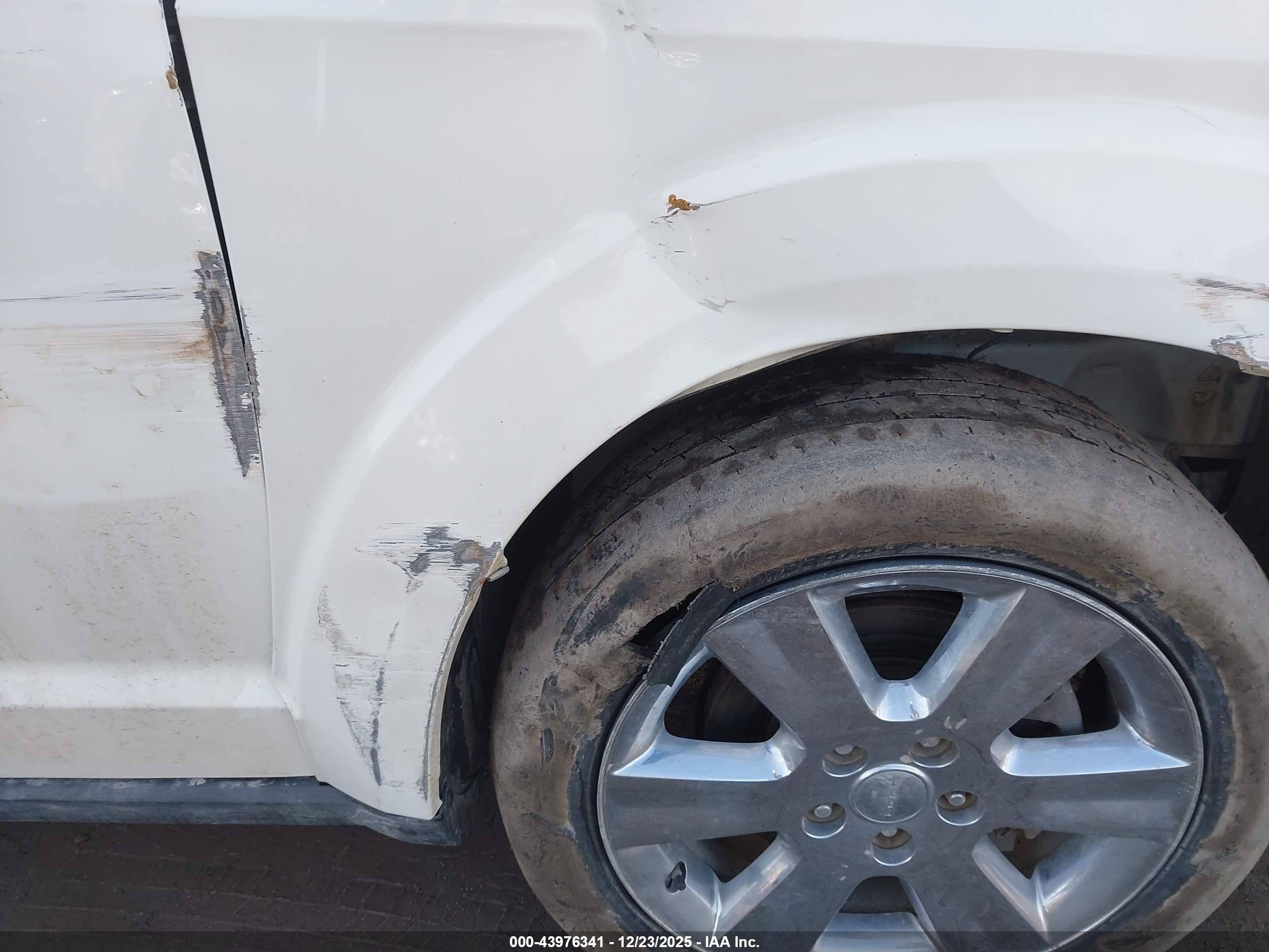 DODGE JOURNEY image 6