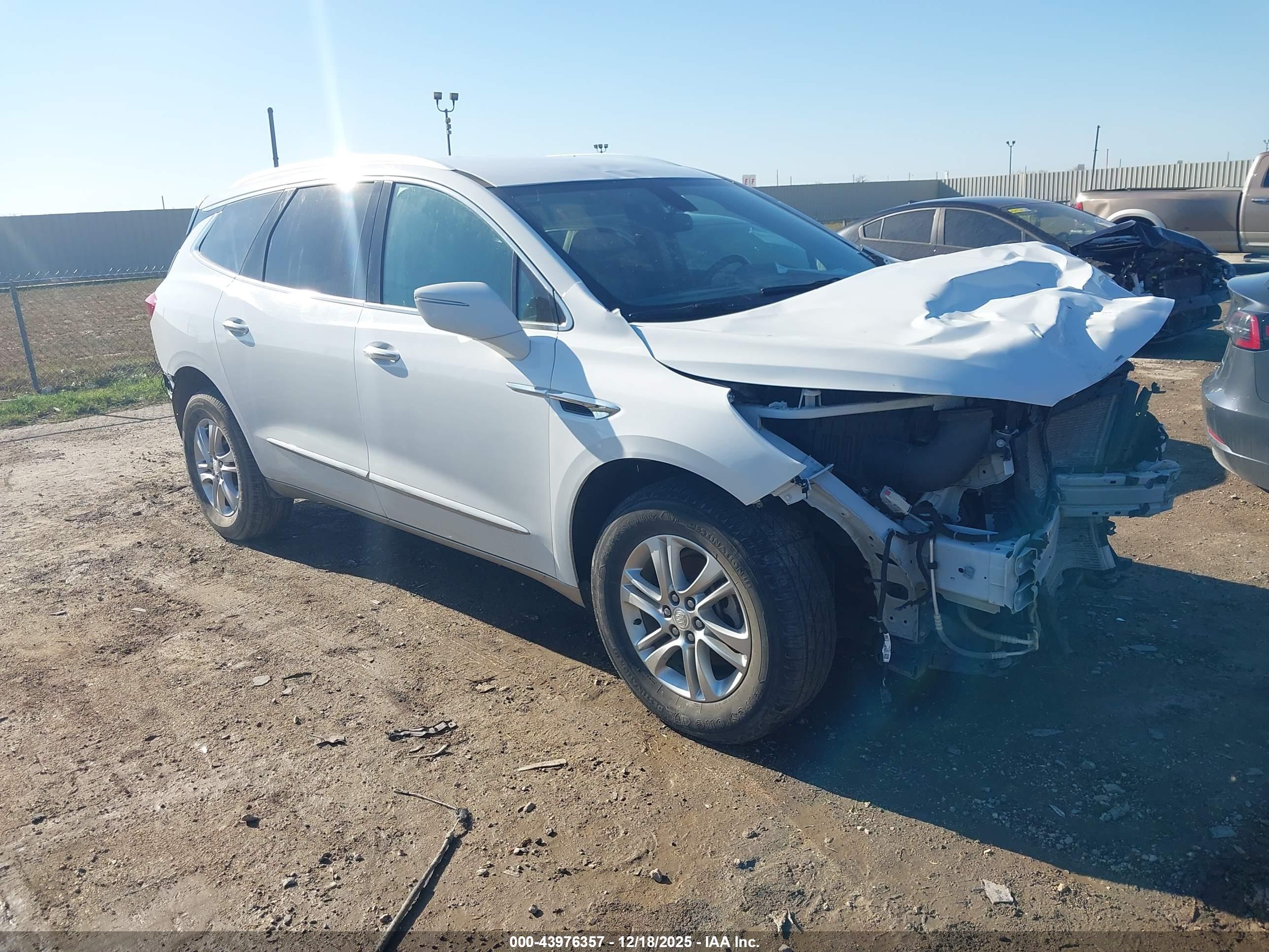BUICK ENCLAVE image 6