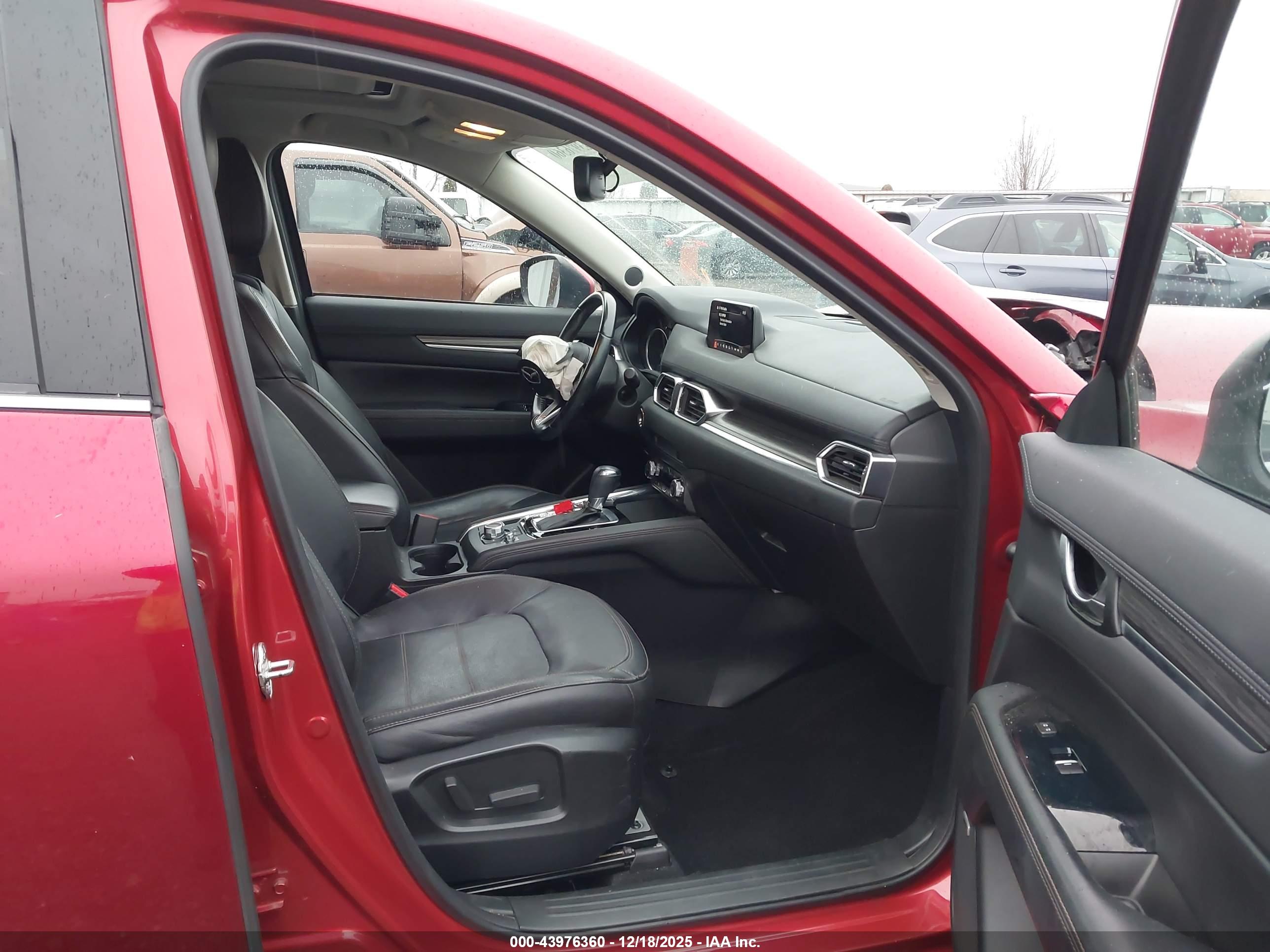 MAZDA CX-5 image 5