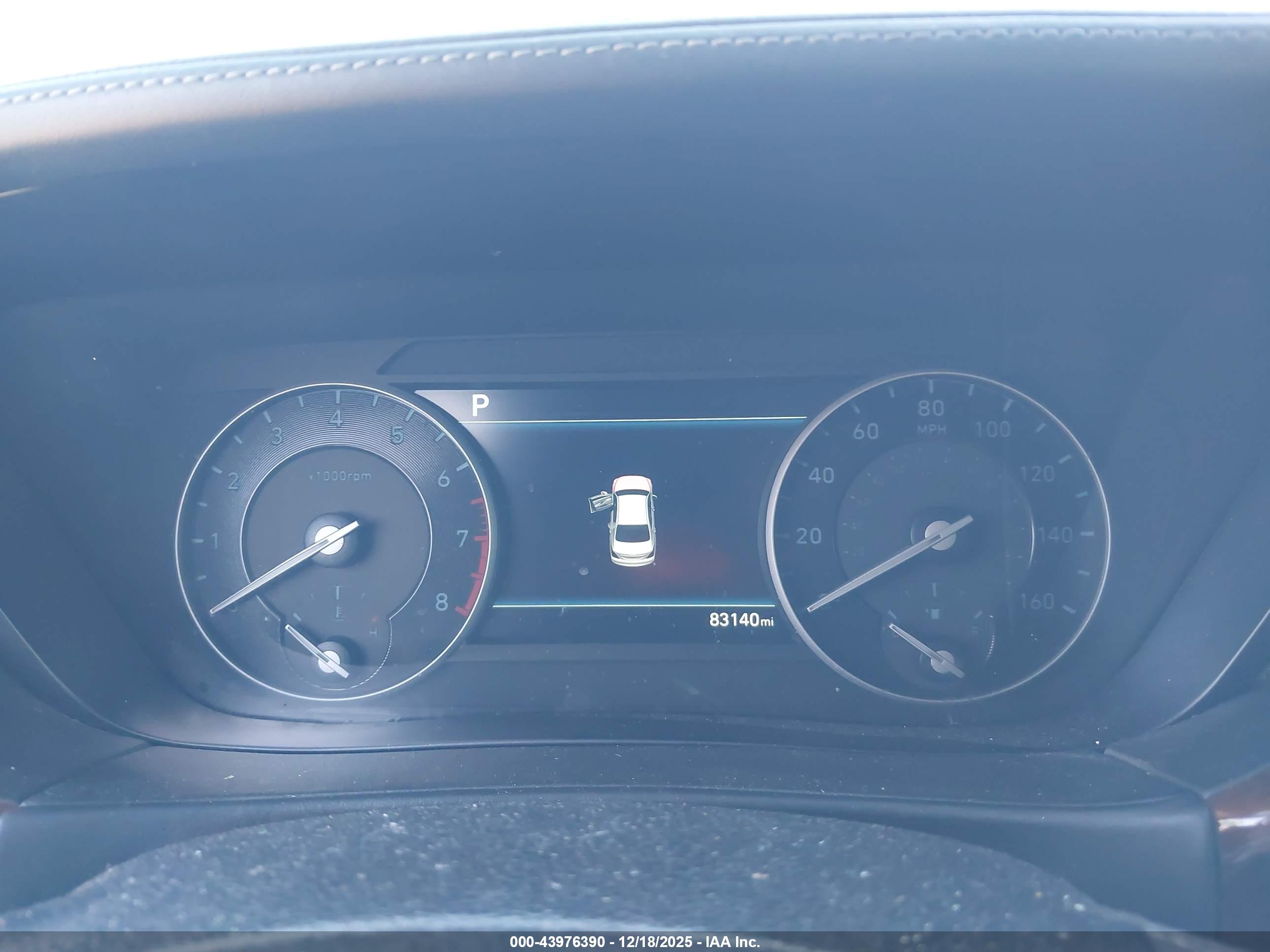 GENESIS G90 image 7