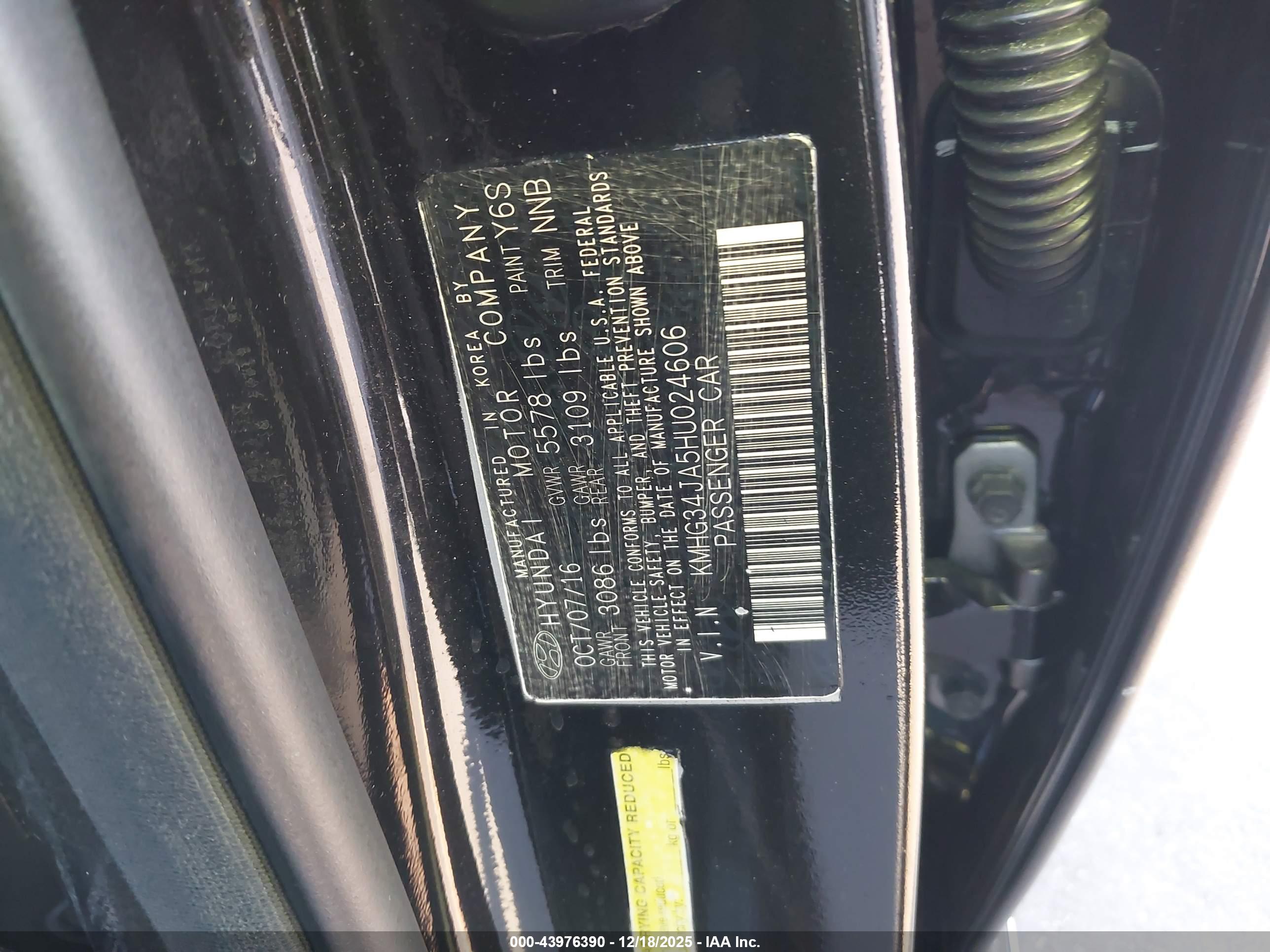 GENESIS G90 image 9