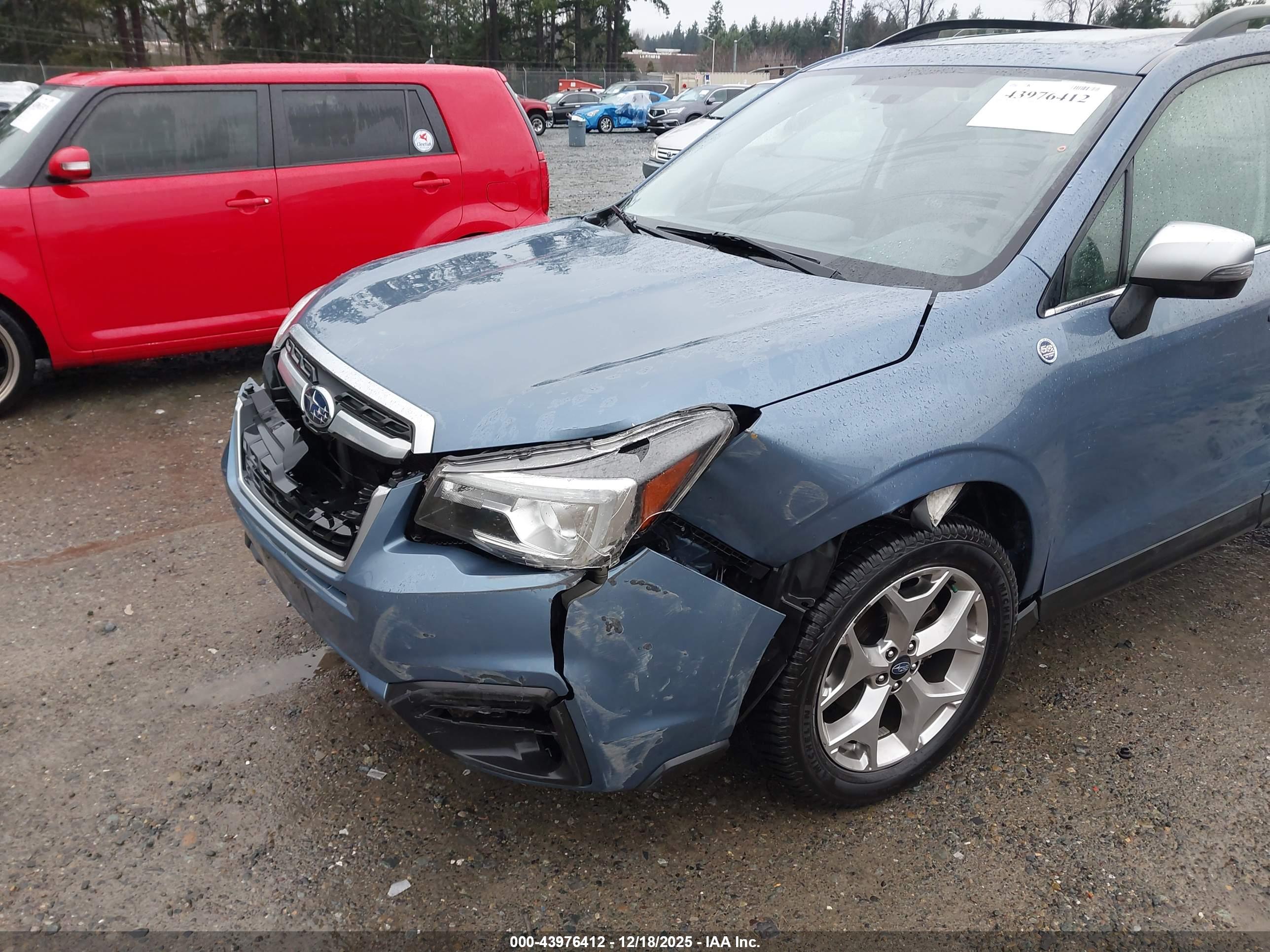 SUBARU FORESTER image 6