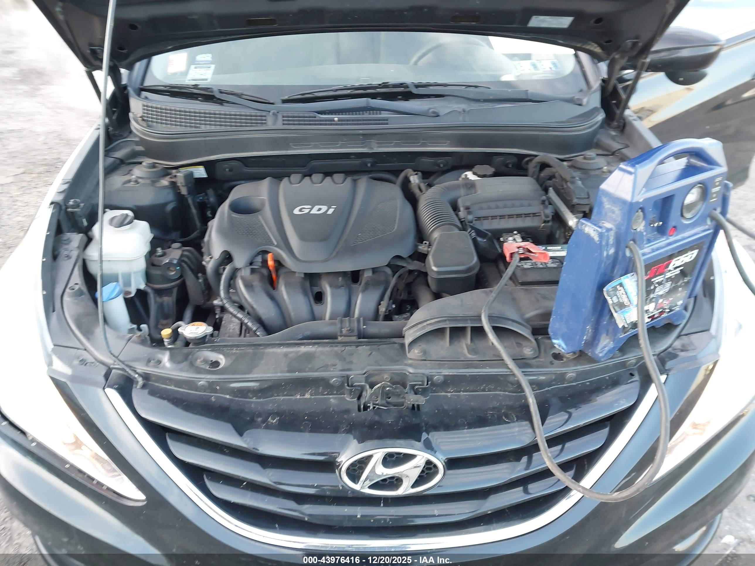 HYUNDAI SONATA image 10