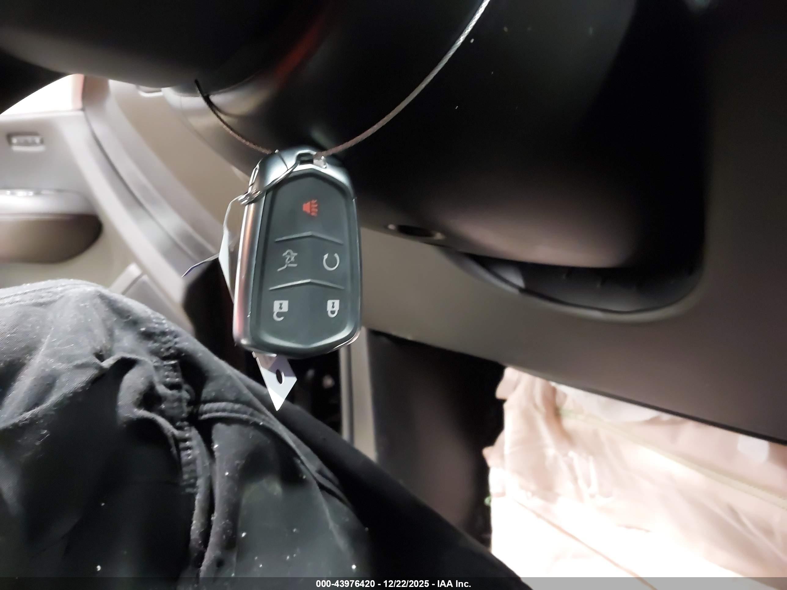 CADILLAC XT5 image 11