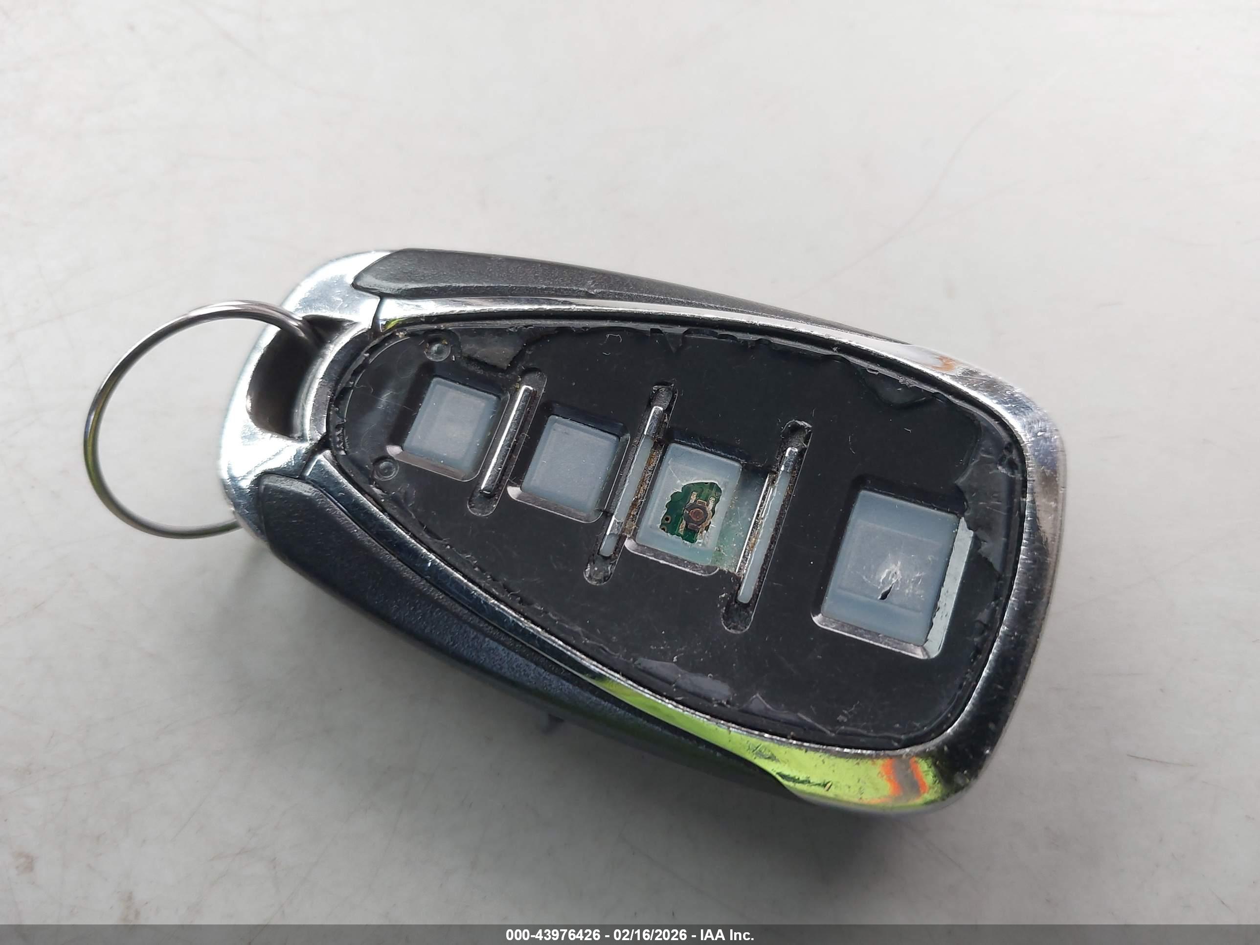 CHEVROLET TRAX image 11