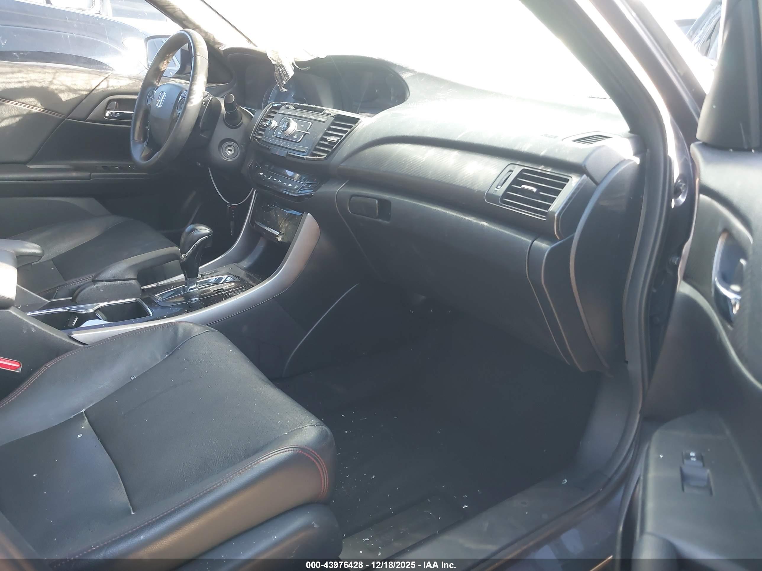 HONDA ACCORD image 5