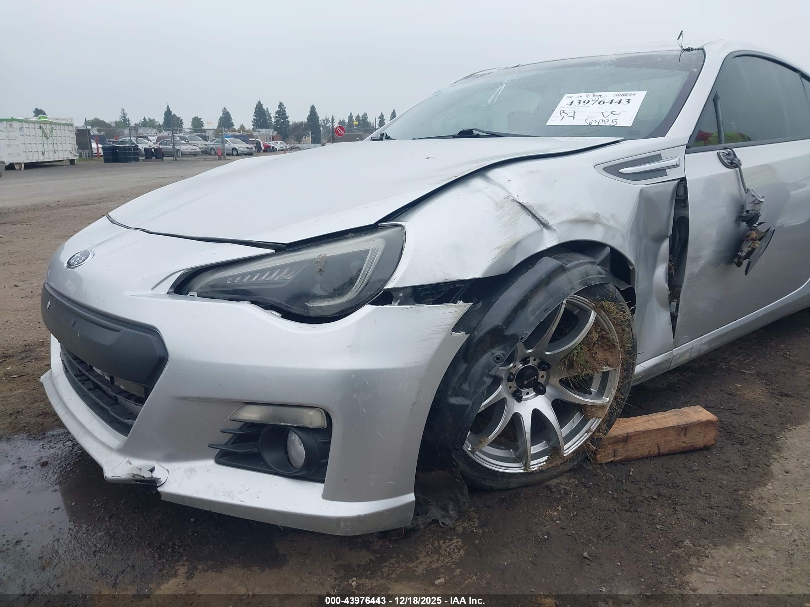 SUBARU BRZ image 6